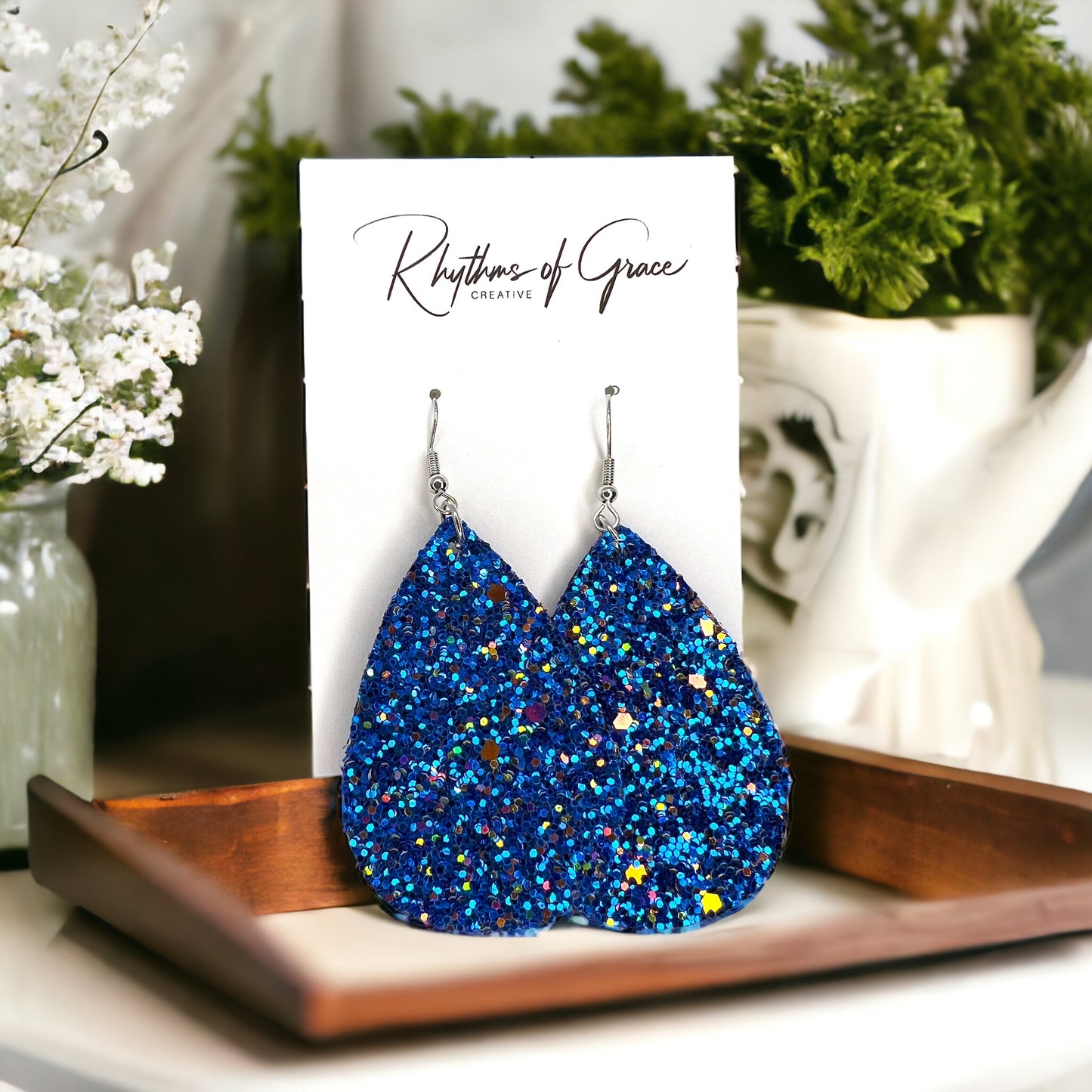 Sparkle & Shine: Glitter Teardrop Dangle Earrings ✨