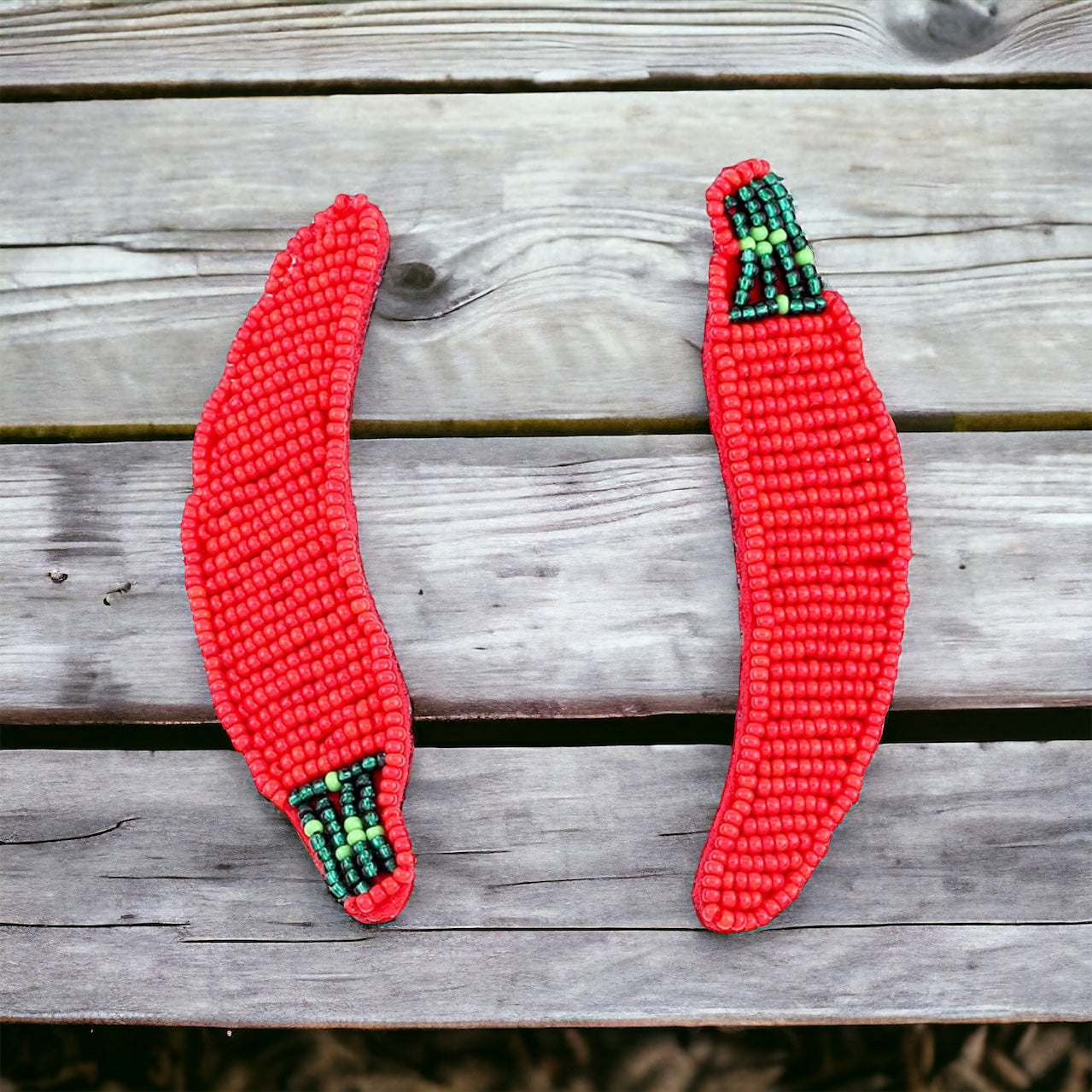 Spice Up Your Style: Fun Beaded Hot Pepper Earrings! 🌶️✨