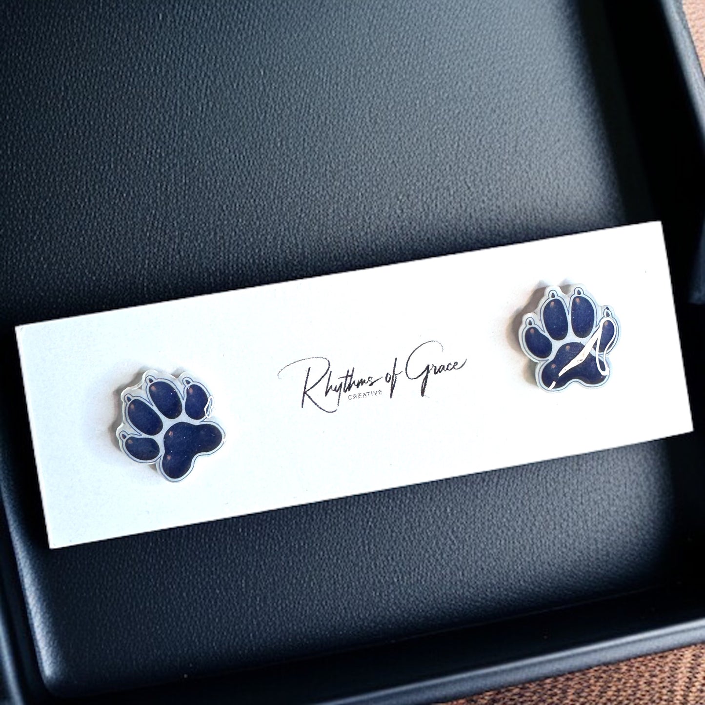 Vibrant Paw Print Studs – A Pawfect Gift! 🐾 10 Colors Available!