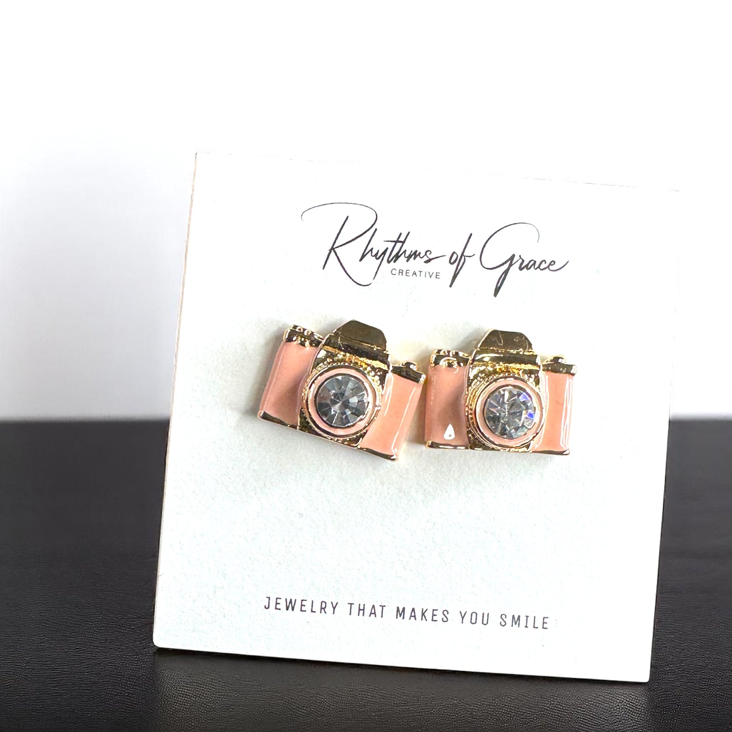 Snap Chic: Dazzling Camera Rhinestone Stud Earrings in White, Pink & Blue!