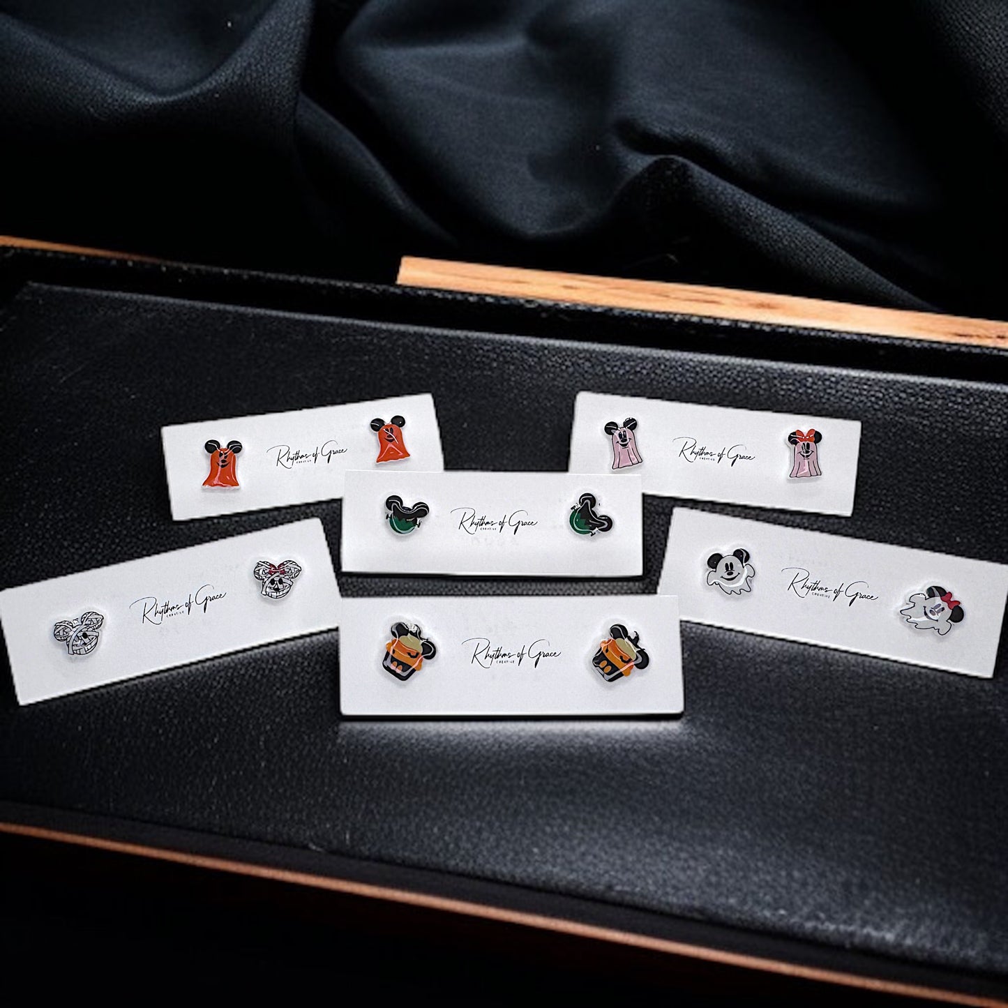Hauntingly Cute Halloween Stud Earrings – Spooktacular Styles Await!