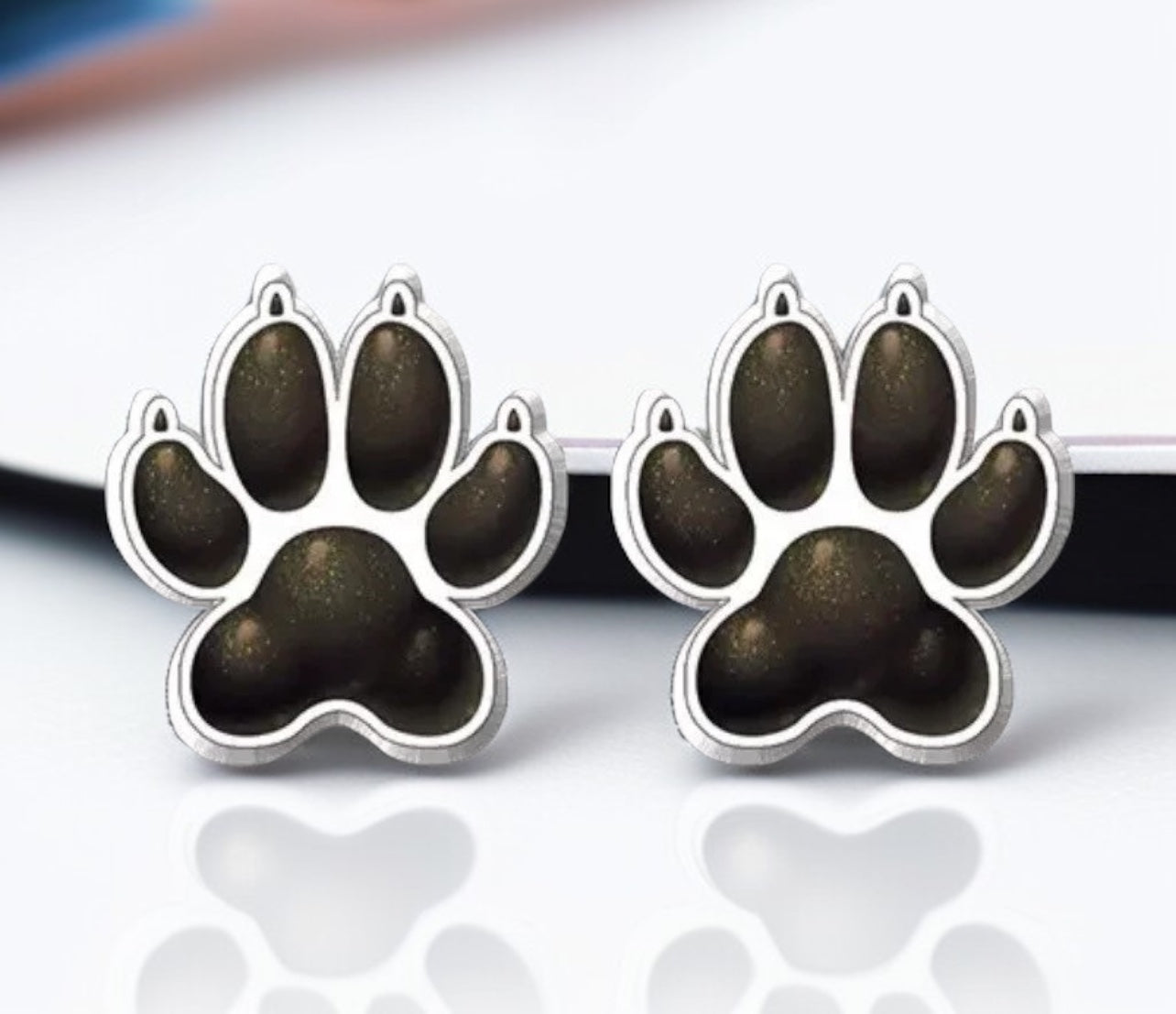 Vibrant Paw Print Studs – A Pawfect Gift! 🐾 10 Colors Available!