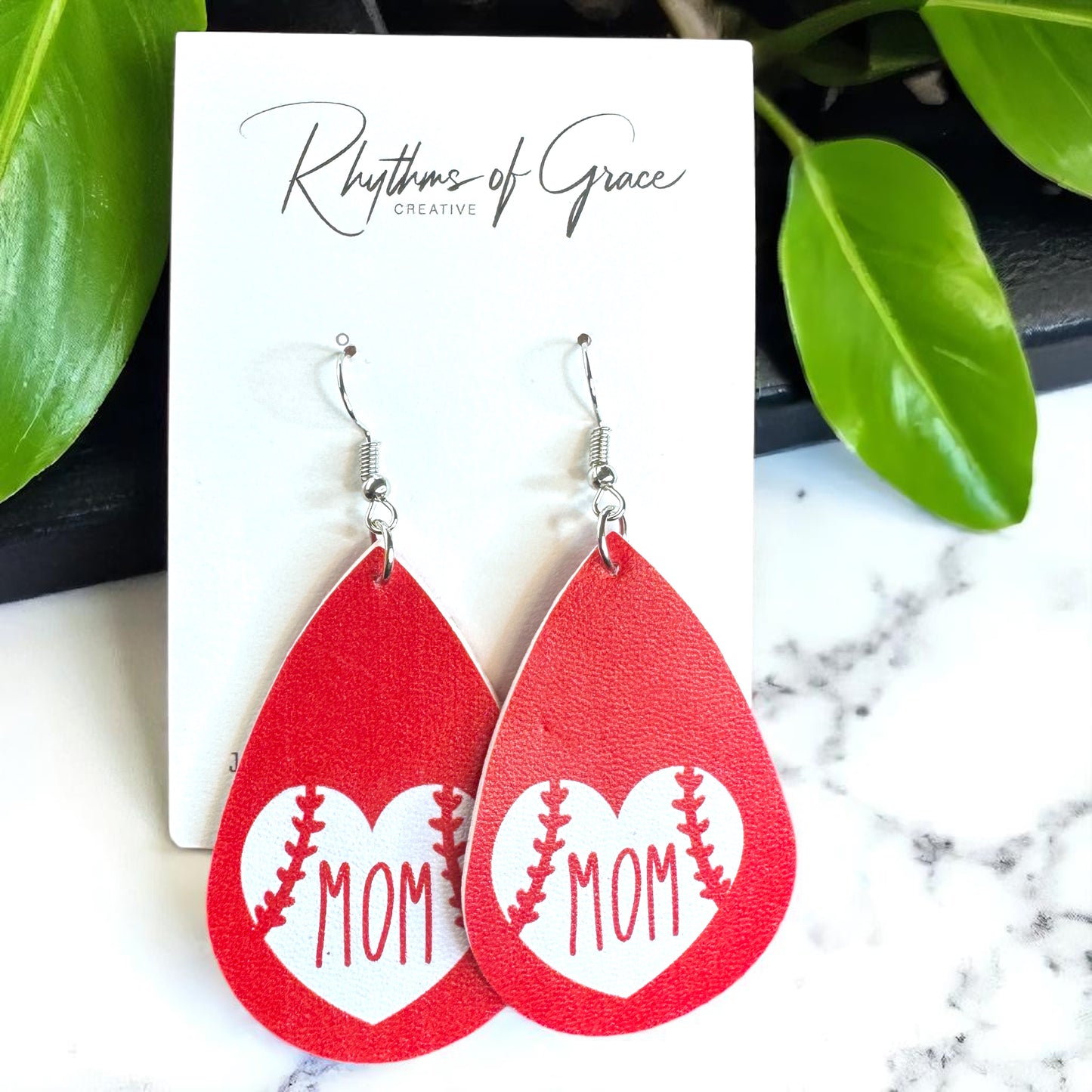 Step Up to the Plate in Style - Red Baseball Dangle Earrings! ⚾