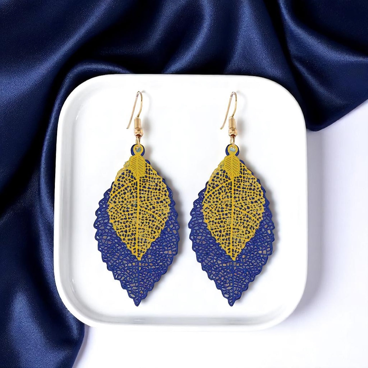 Vibrant Multicolored Earrings – A Splash of Fun for Your Ears! ✨