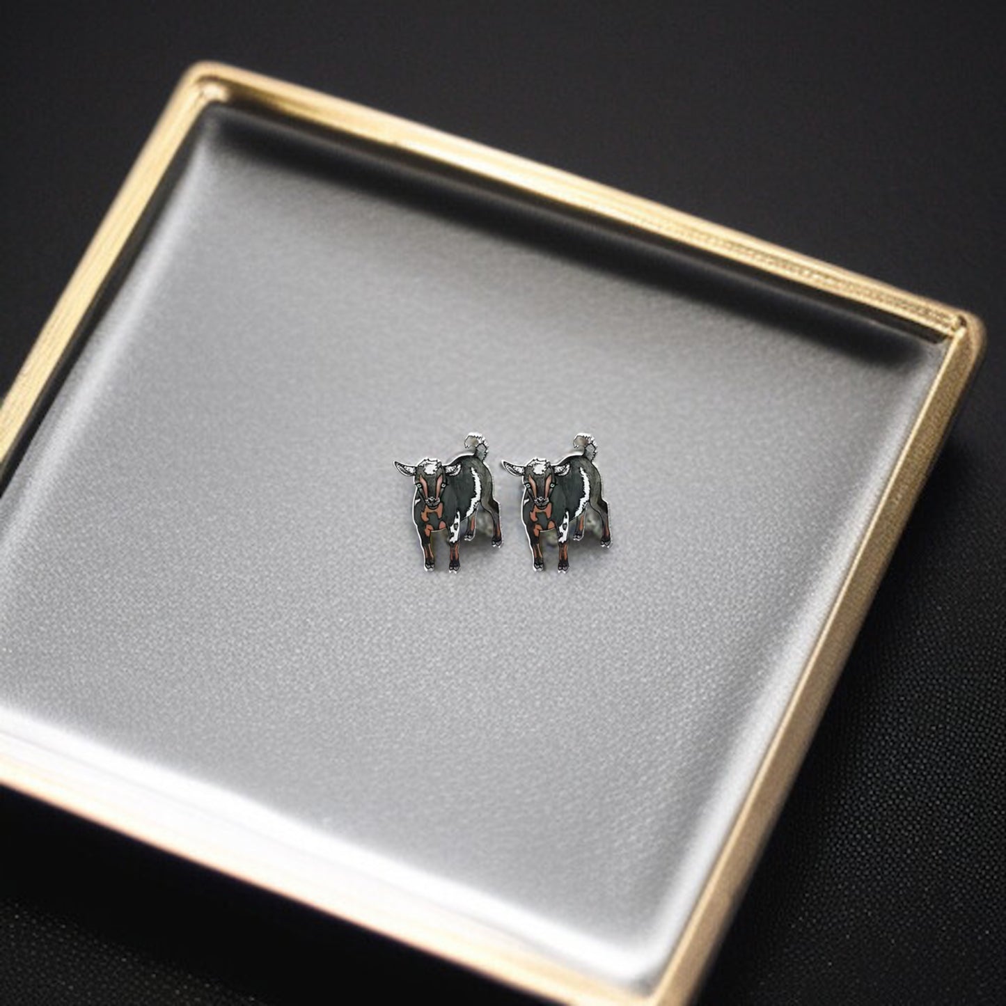 Goats Galore: Adorable Goat Stud Earrings! ๐