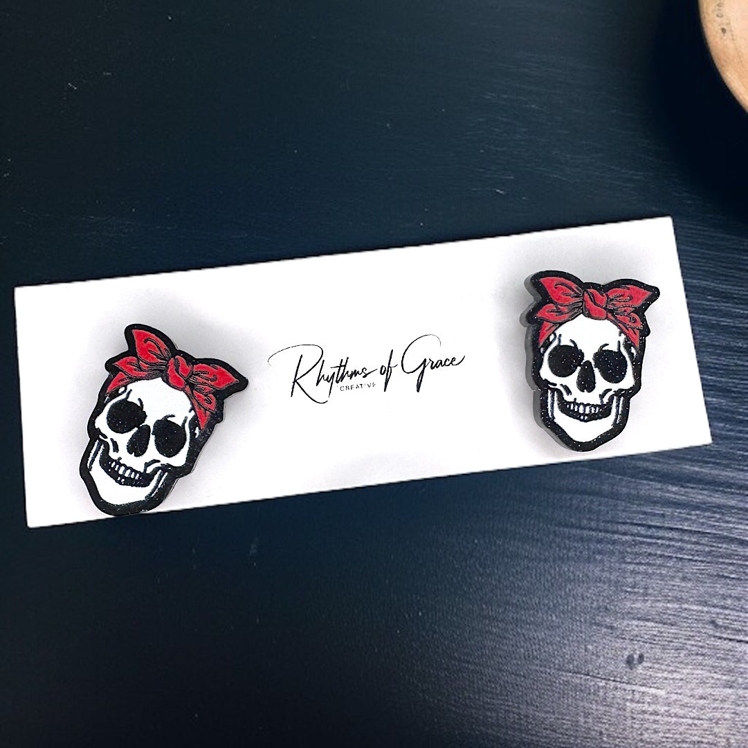 Spook-tacular Skull Studs: Cute Halloween Earrings for a Fang-tastic Look!