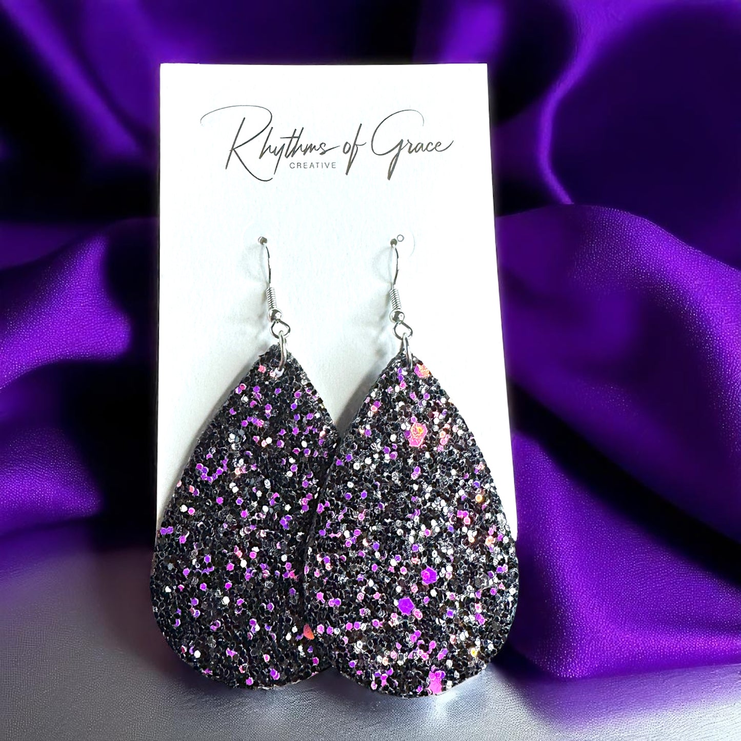 Sparkle & Shine: Glitter Teardrop Dangle Earrings ✨