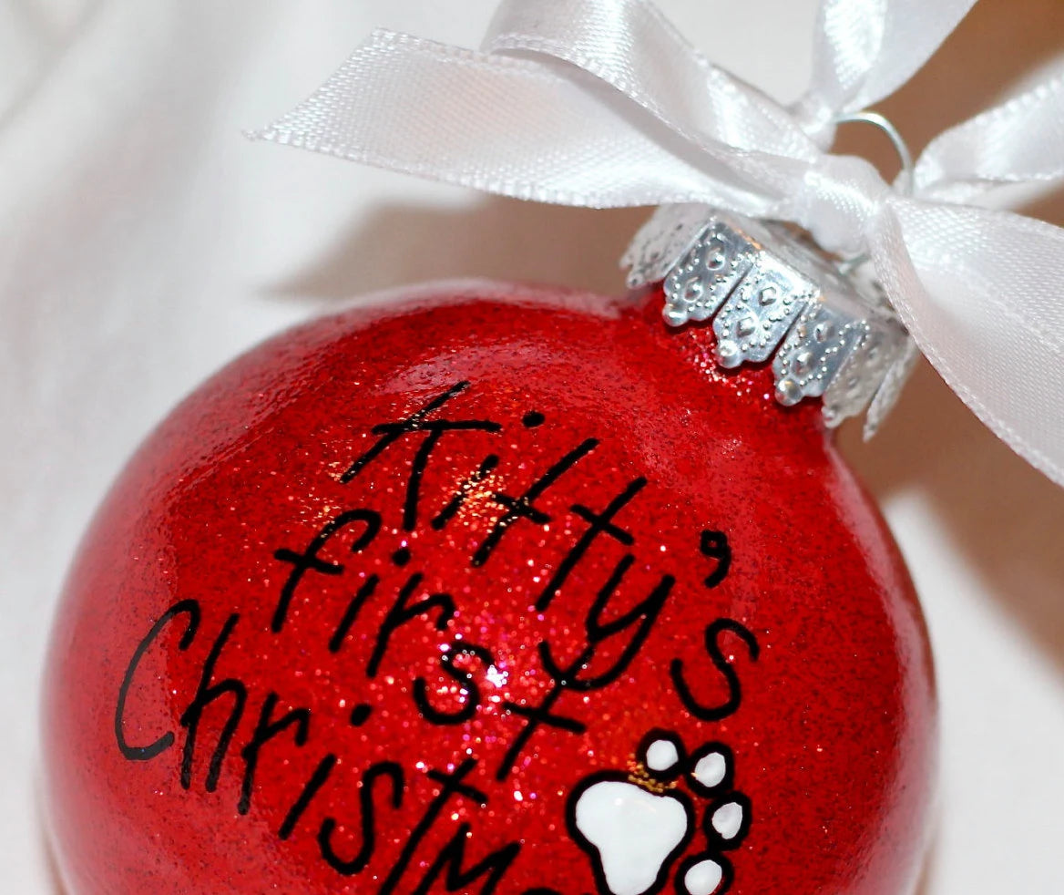 Pawsitively Adorable: Kitty's First Christmas Ornament!
