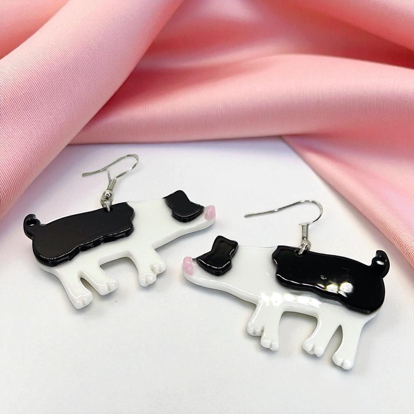 Oink-tastic Pig Dangle Earrings – Adorable Farmyard Charm for Every Occasion!