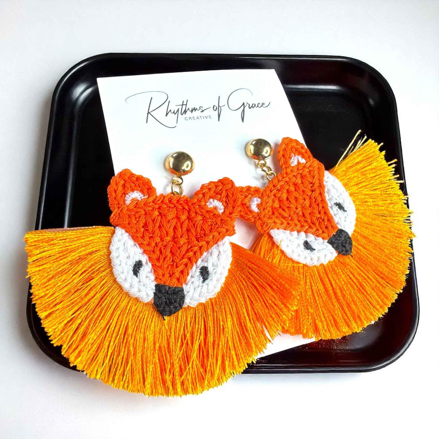 Charming Fox Dangle Earrings – Adorable Crocheted Animal Jewelry