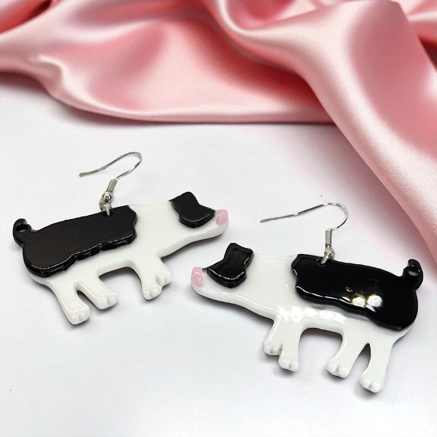 Oink-tastic Pig Dangle Earrings – Adorable Farmyard Charm for Every Occasion!
