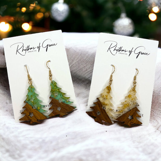 Christmas Tree Earrings - Christmas Jewelry, Handmade Earrings, Resin Earrings, Christmas Earrings, Holiday Earrings, Tree Earrings, Holiday