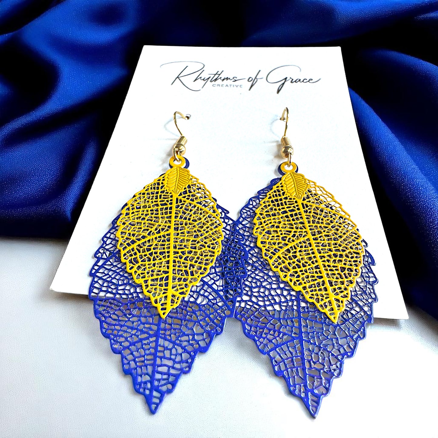 Vibrant Multicolored Earrings – A Splash of Fun for Your Ears! ✨