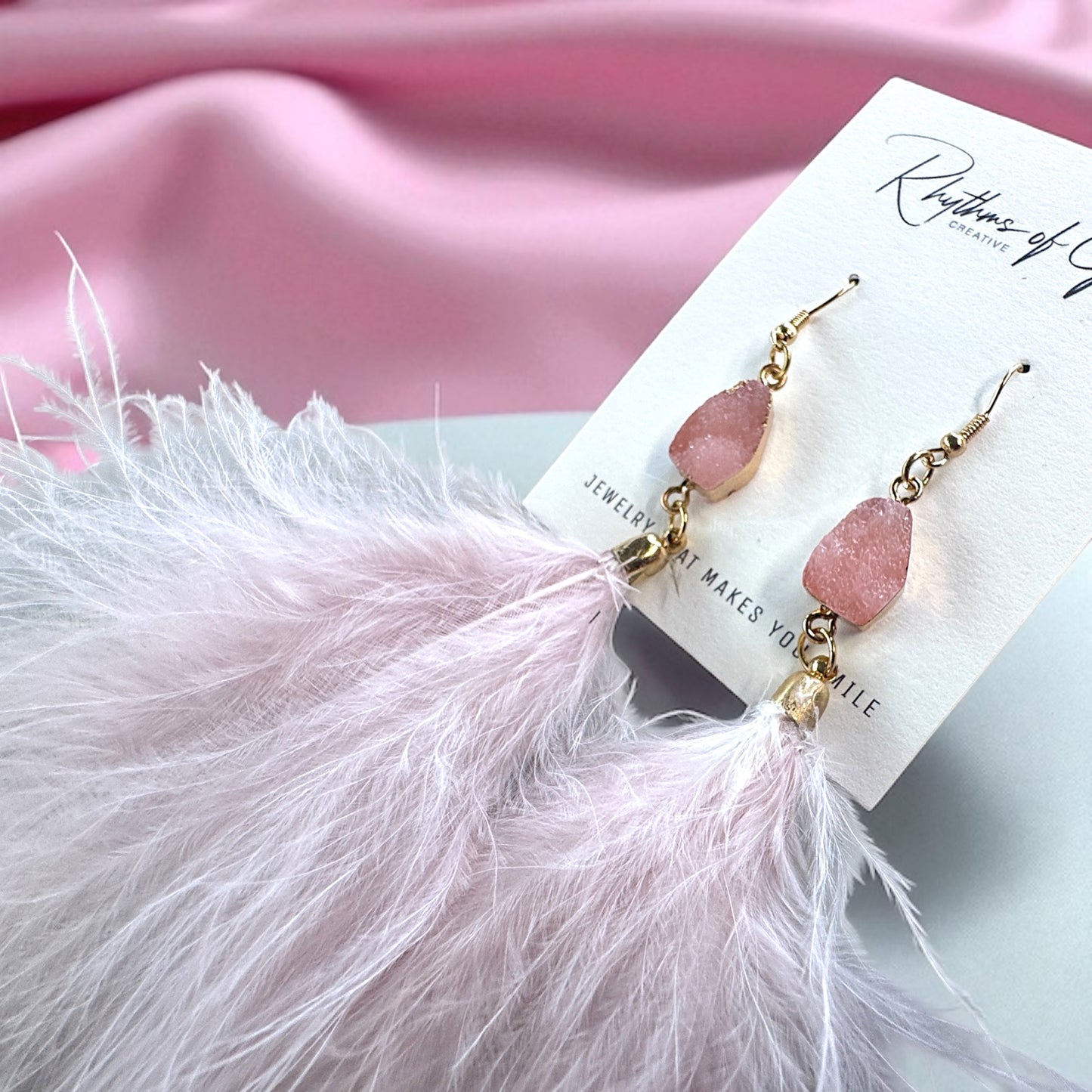 "Feathered Dreams" Druzy Dangle Earrings – Embrace Your Boho Sparkle!