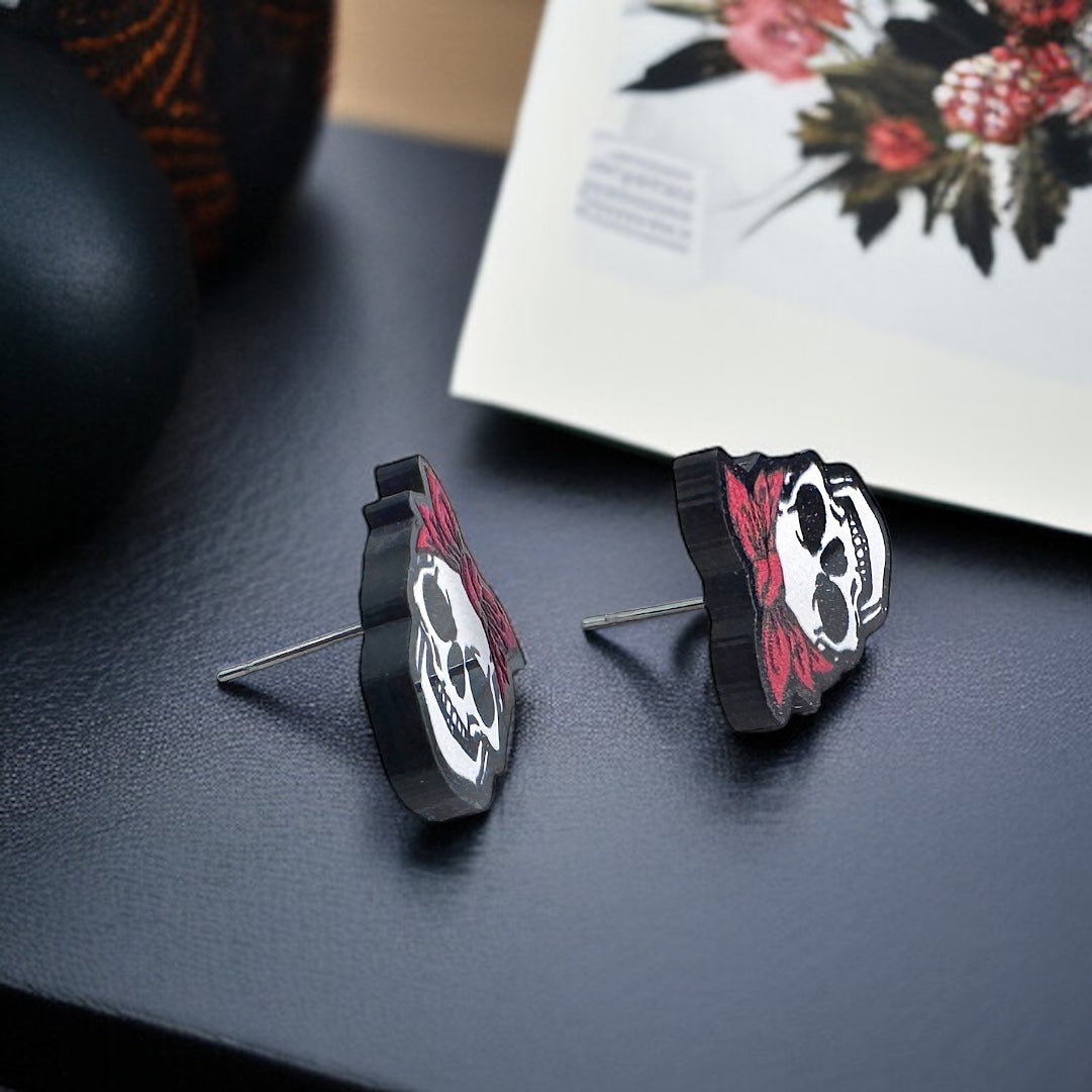 Spook-tacular Skull Studs: Cute Halloween Earrings for a Fang-tastic Look!