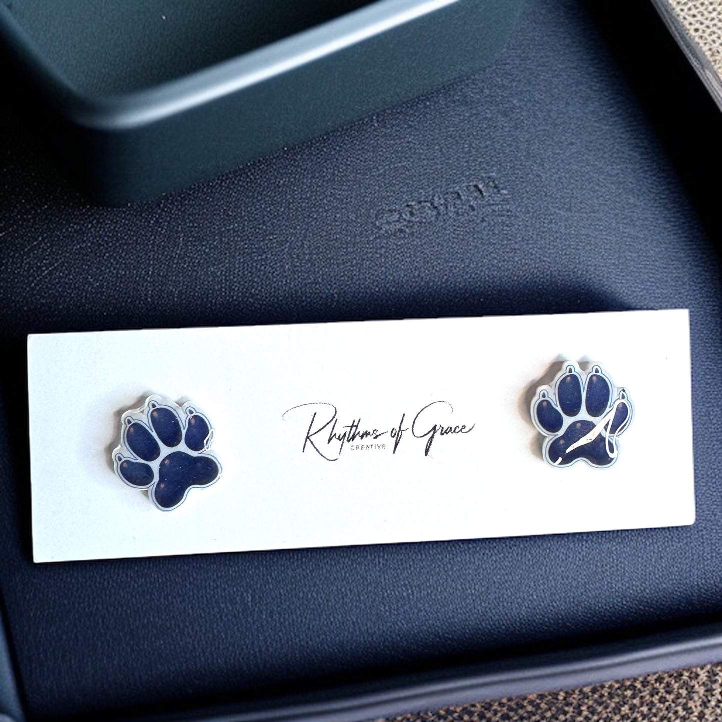 Vibrant Paw Print Studs – A Pawfect Gift! 🐾 10 Colors Available!