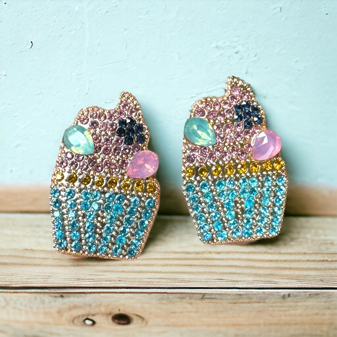 Sweet Treats for Your Ears: Sparkling Cupcake Earrings!