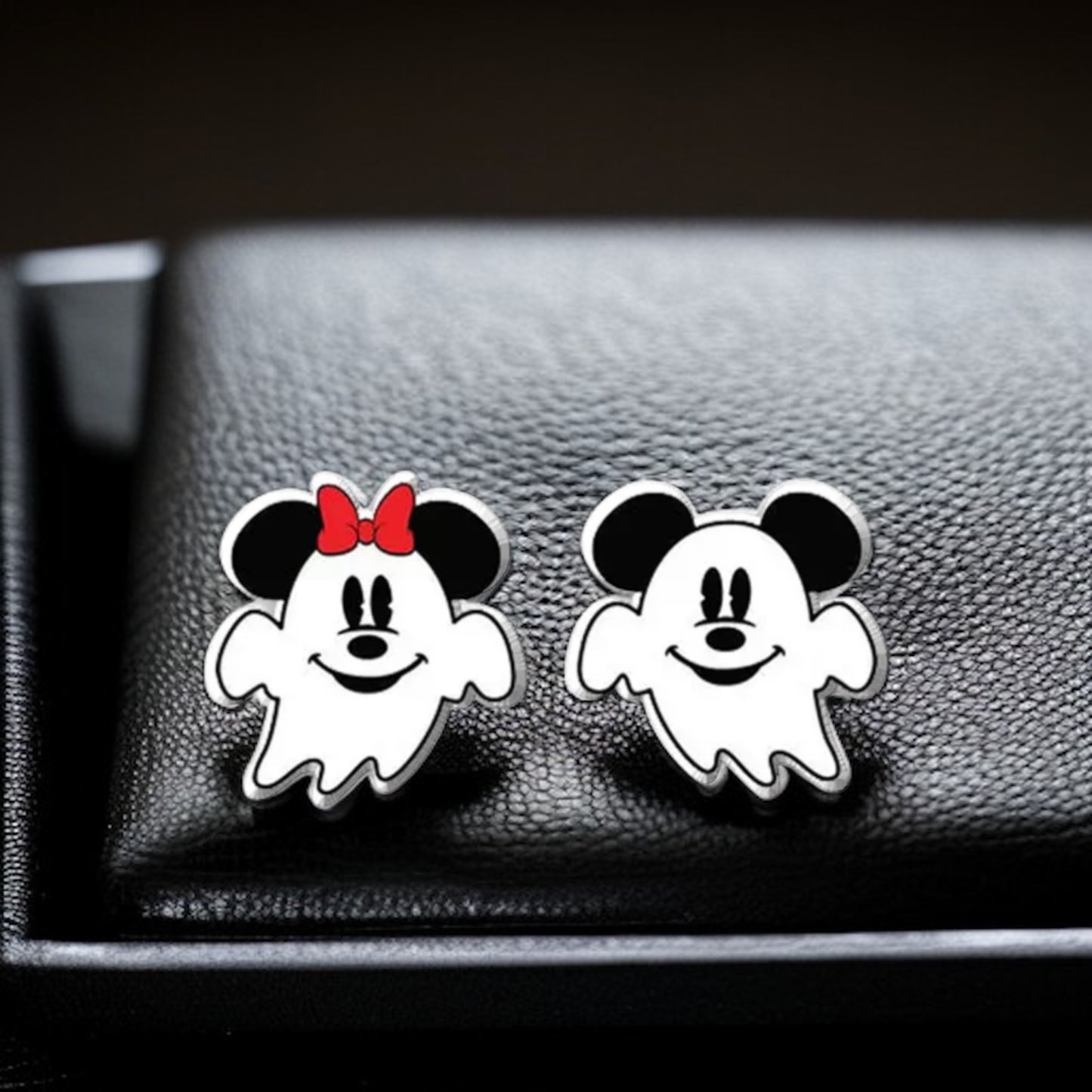 Hauntingly Cute Halloween Stud Earrings – Spooktacular Styles Await!