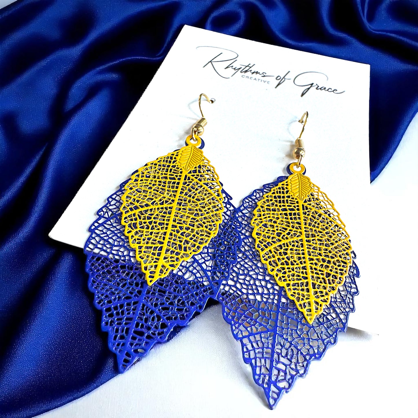 Vibrant Multicolored Earrings – A Splash of Fun for Your Ears! ✨