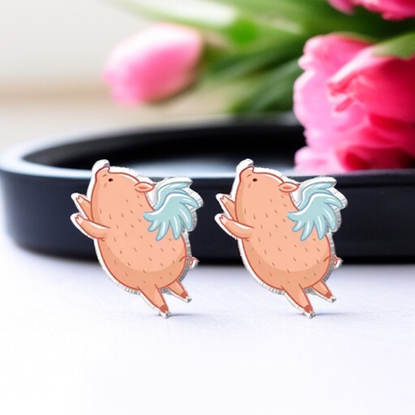 Soar with Style: Adorable Flying Pig Stud Earrings!