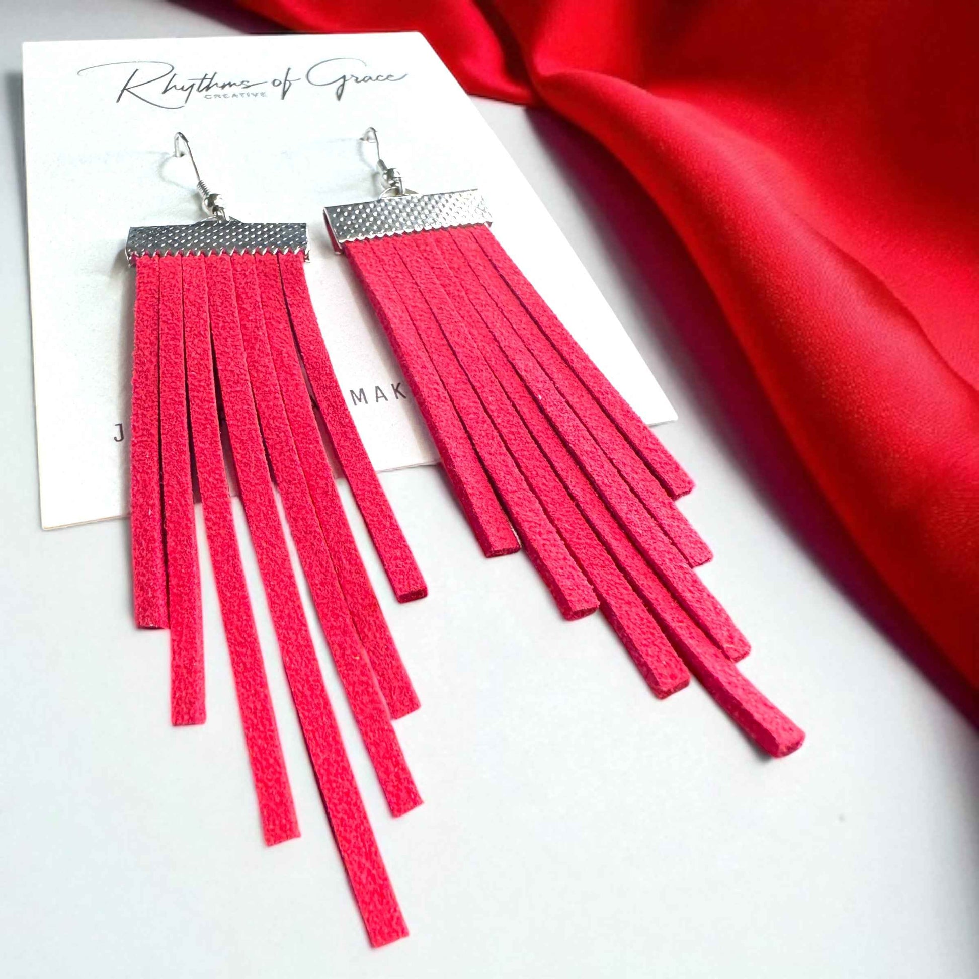 Fringe Boho Dangle Earrings: Embrace the Bohemian Vibe!