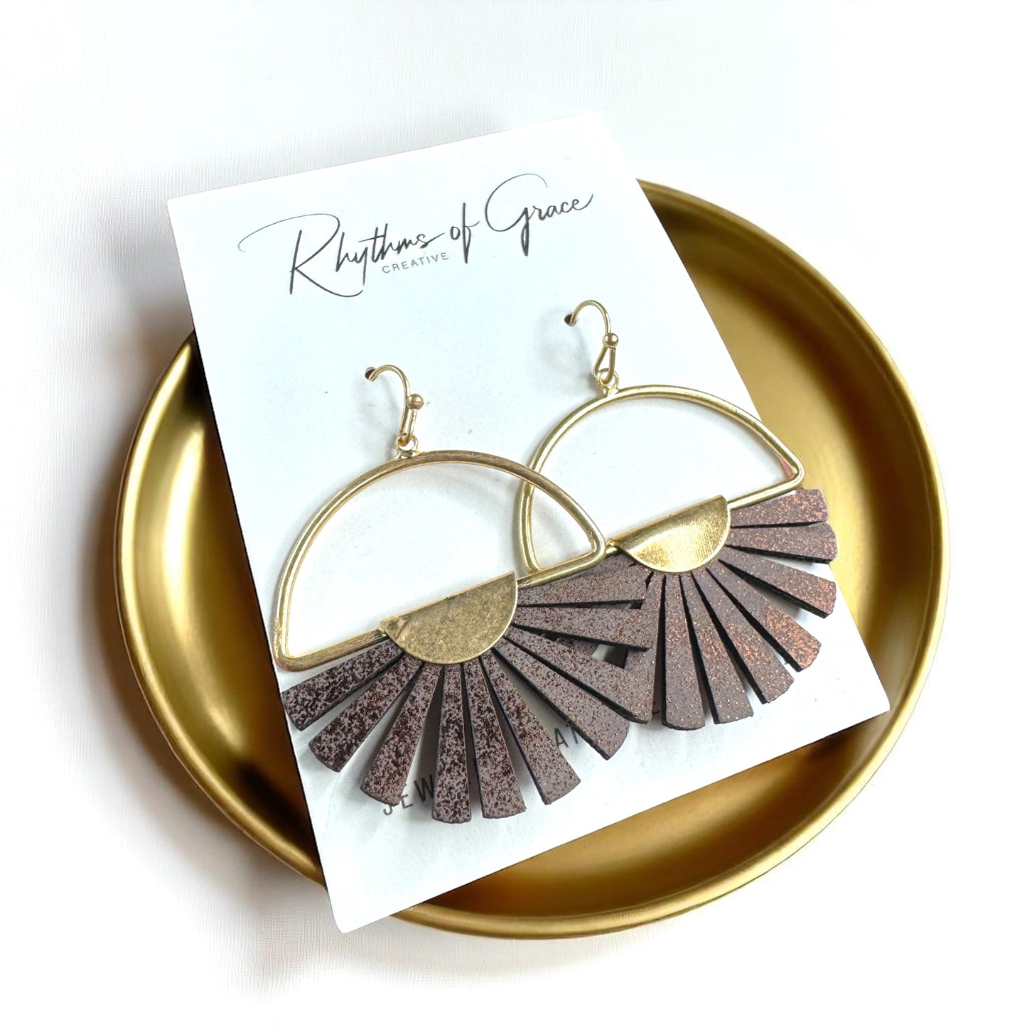 Boho Chic Dangle Earrings - Bohemian Drop Style Magic