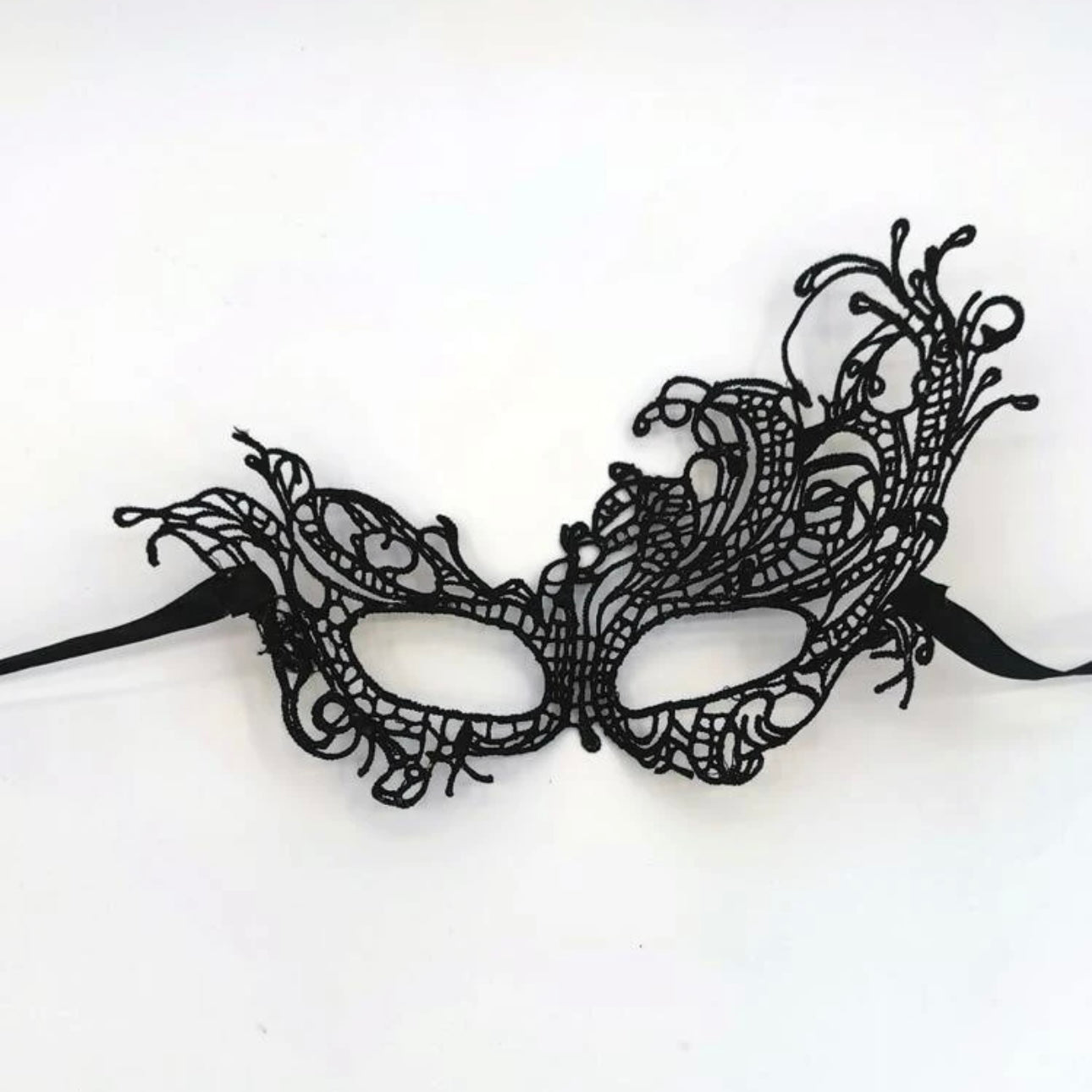 Rainbow Lace Masquerade Mask โ Let the Mystery Sparkle! ๐ญ
