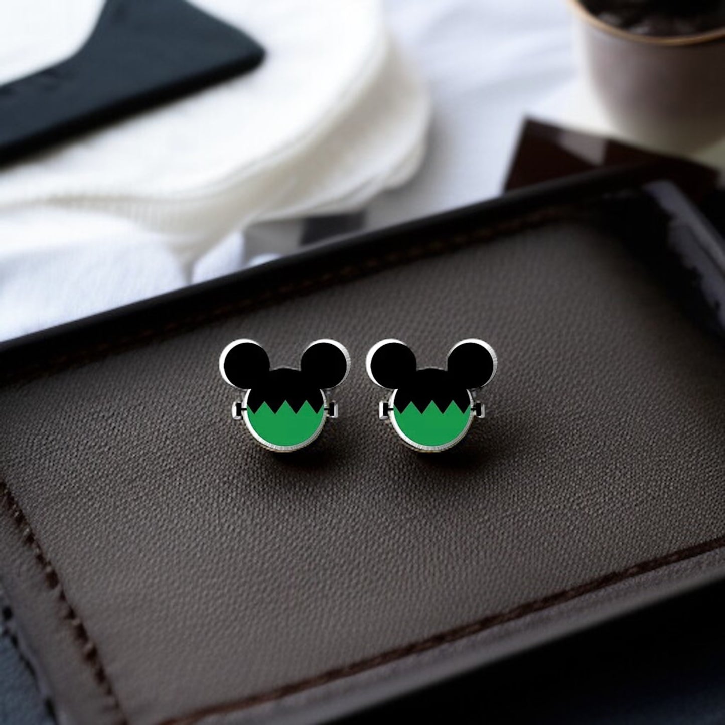 Hauntingly Cute Halloween Stud Earrings – Spooktacular Styles Await!