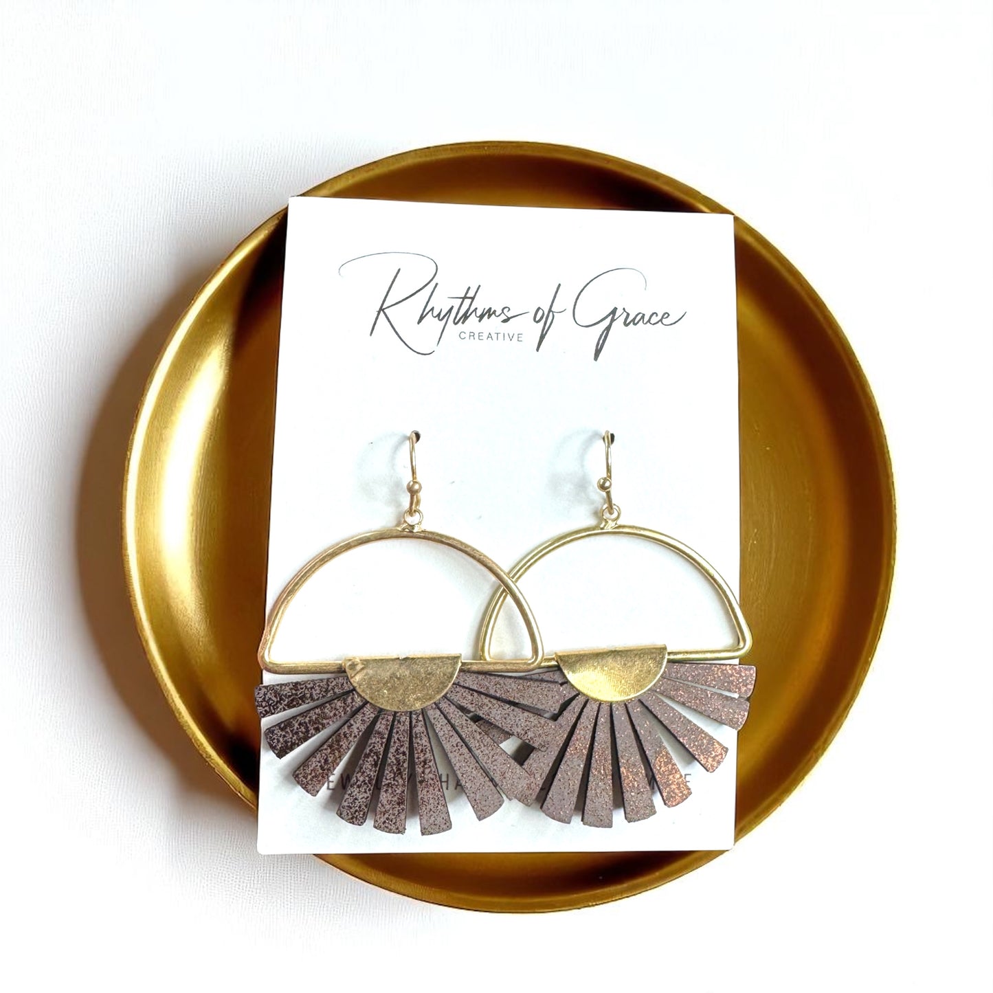 Boho Chic Dangle Earrings - Bohemian Drop Style Magic