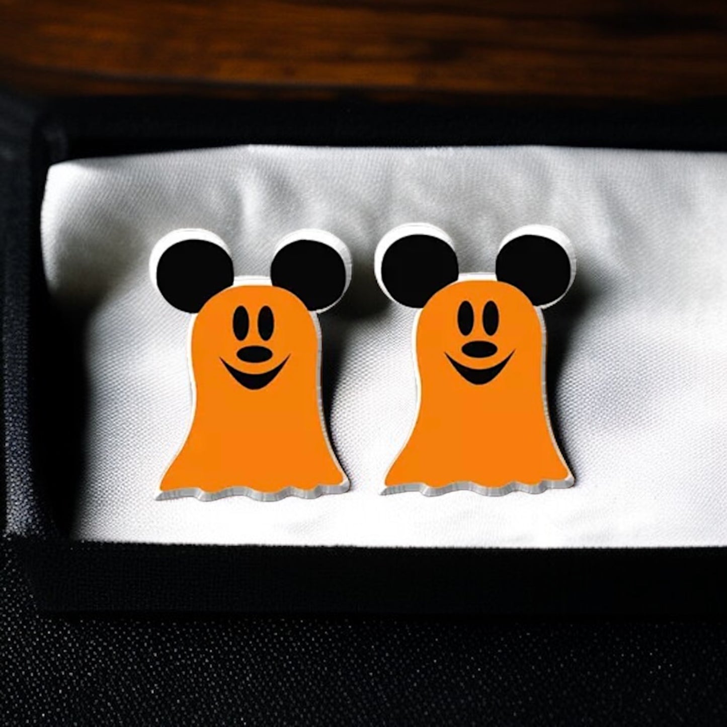 Hauntingly Cute Halloween Stud Earrings – Spooktacular Styles Await!