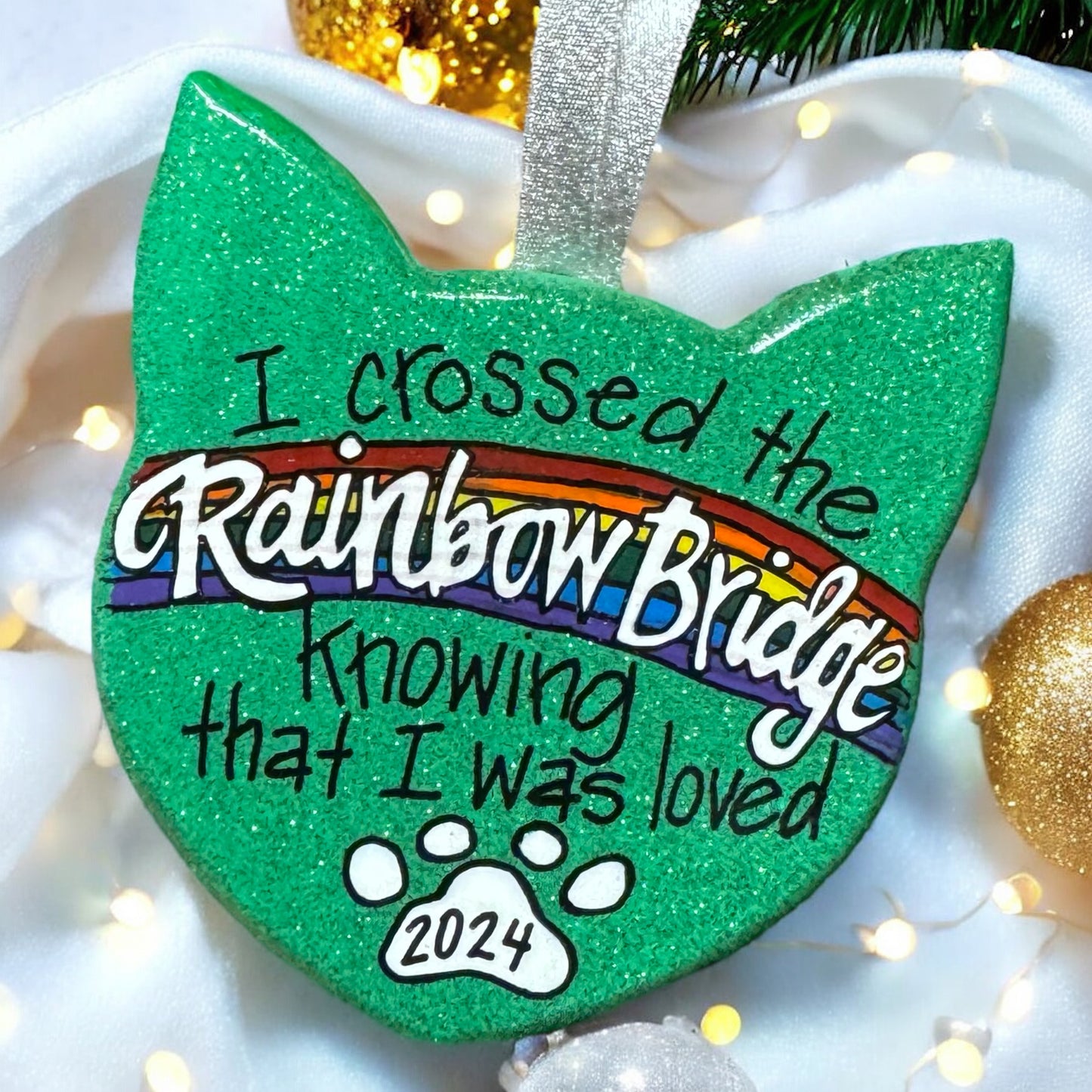 Purr-fect Tribute: Rainbow Bridge Cat Ornament