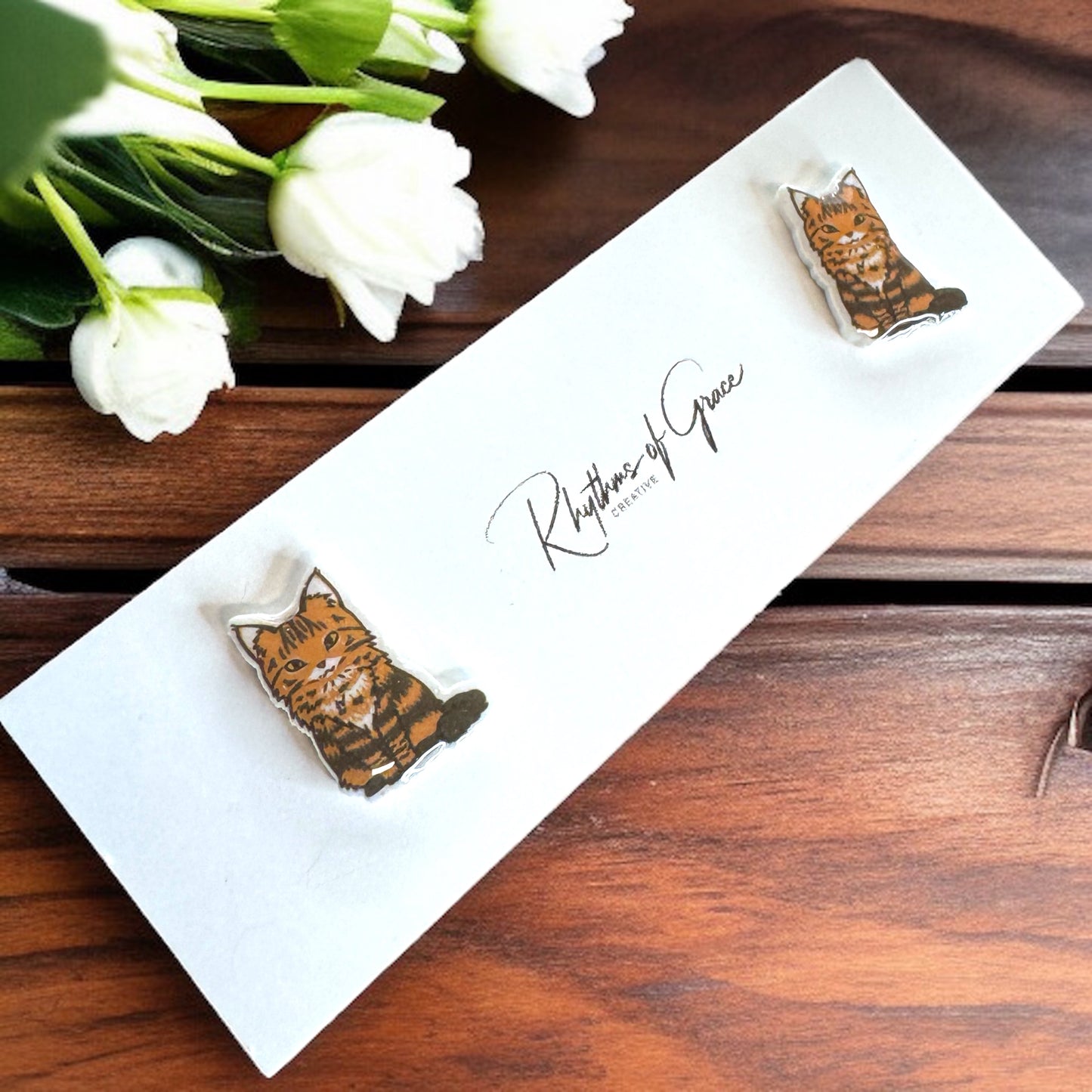 Purr-fectly Adorable Cat Stud Earrings 🐾
