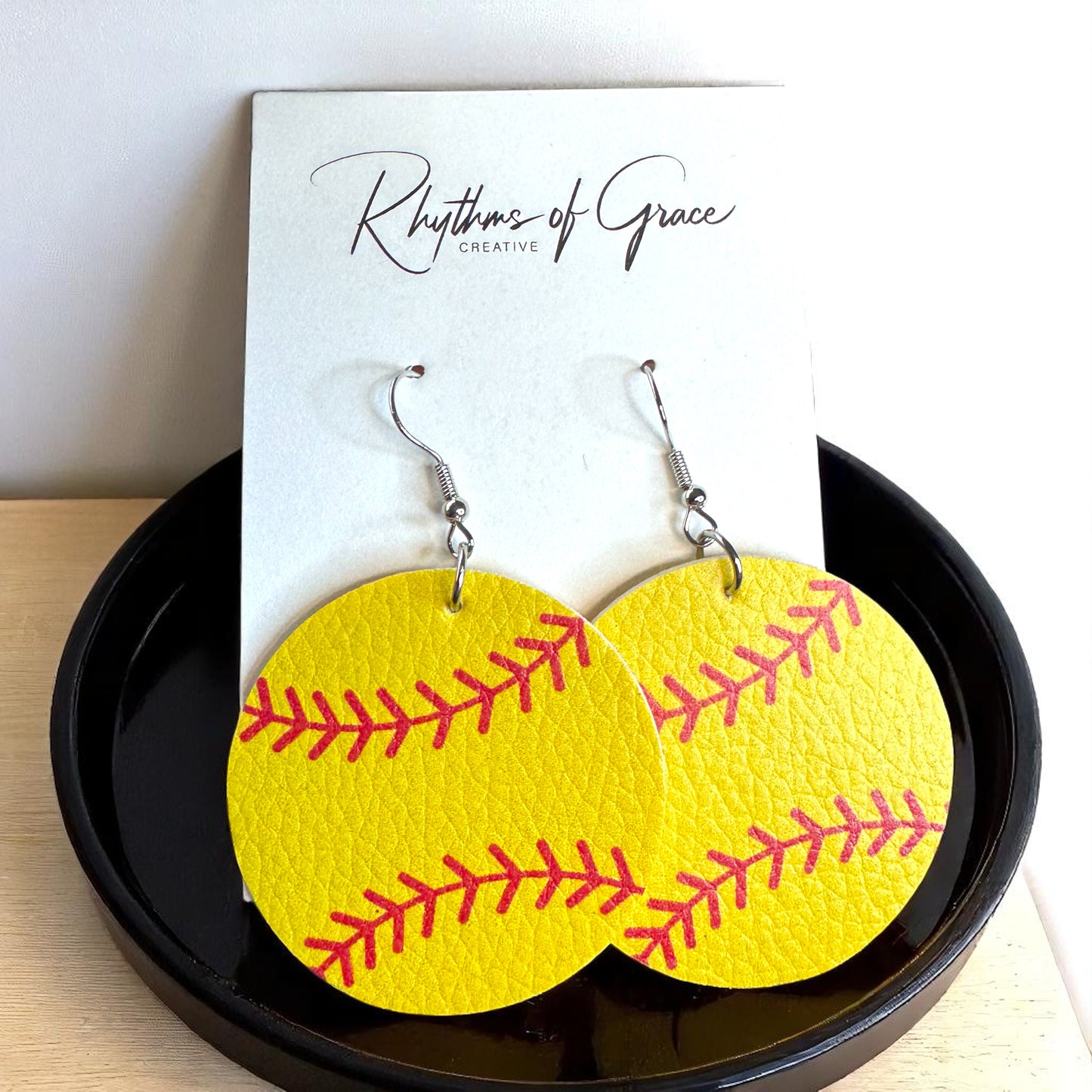 Catch the Game-Changer Softball Earrings! 🥎