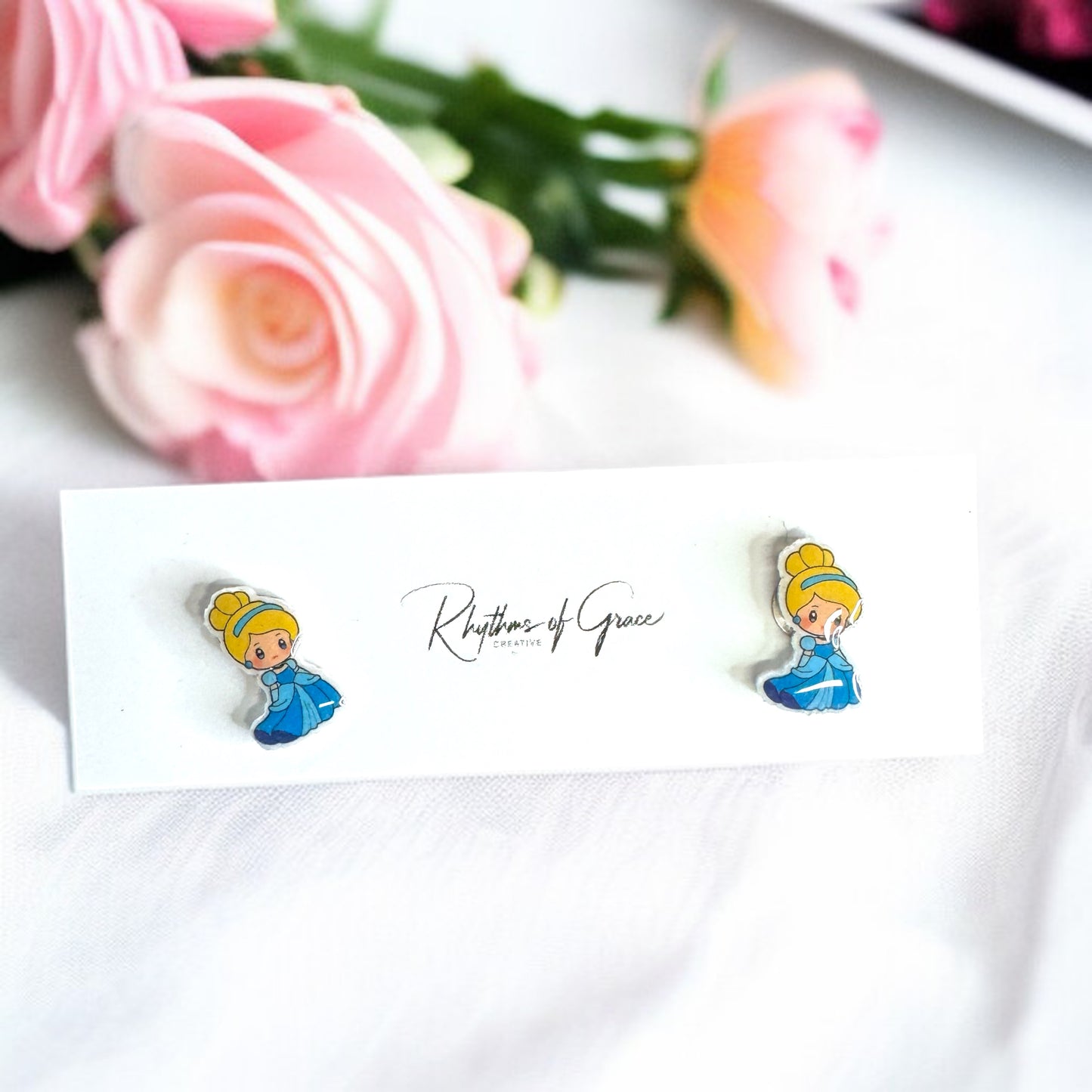 Enchanting Cartoon Princess Stud Earrings - Sparkle Like Royalty! đź‘‘
