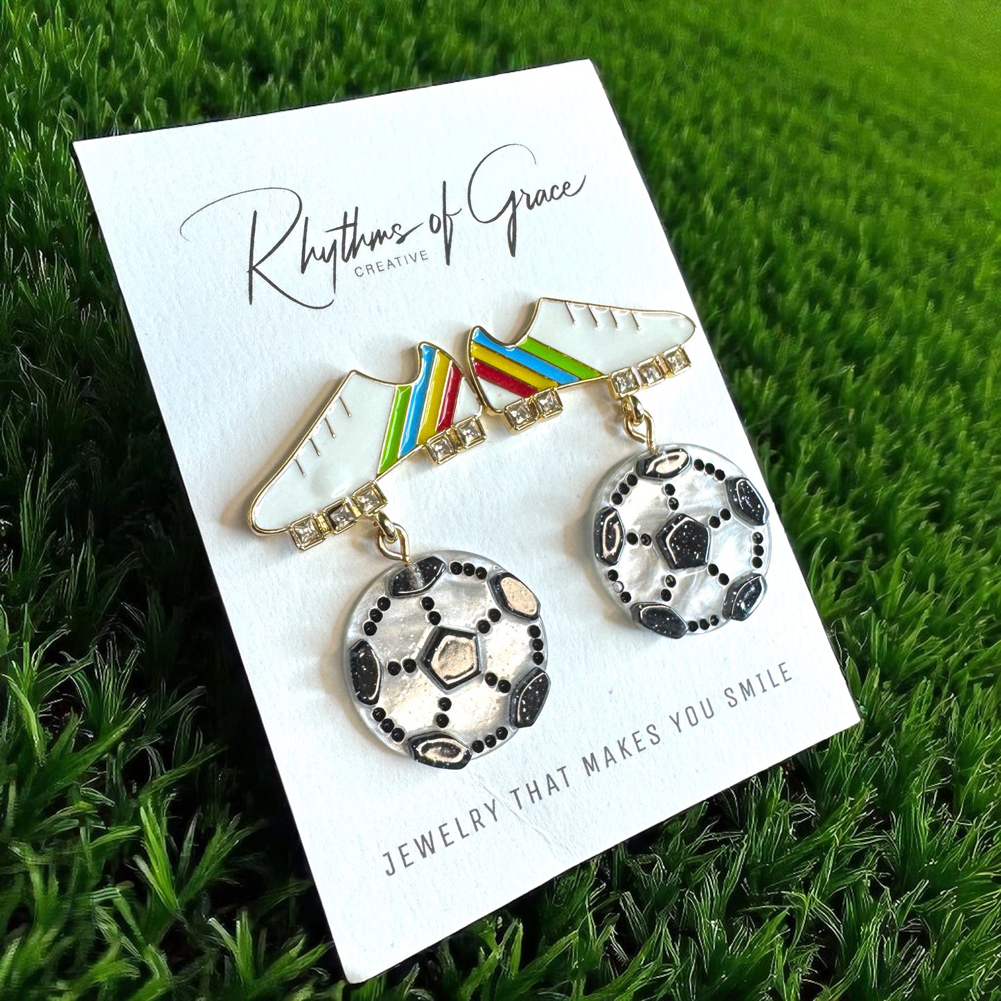 Score a Goal with Our Stunning Soccer Dangle Earrings! ⚽️