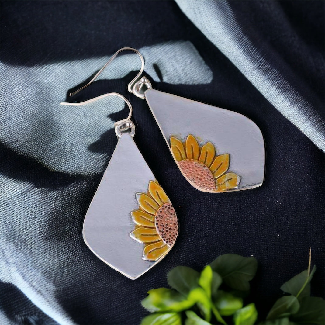 Boho Bliss: Dangle Earrings for Effortless Style!