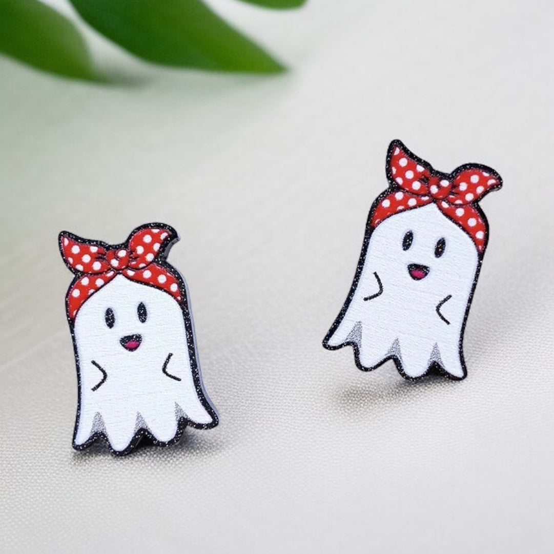 Spooktacular Retro Ghost Stud Earrings 👻