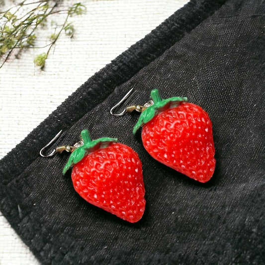 Stawberry Earrings - Food Earrings, Strawberry Accessories, Handmade Earrings, Summertime Accessories