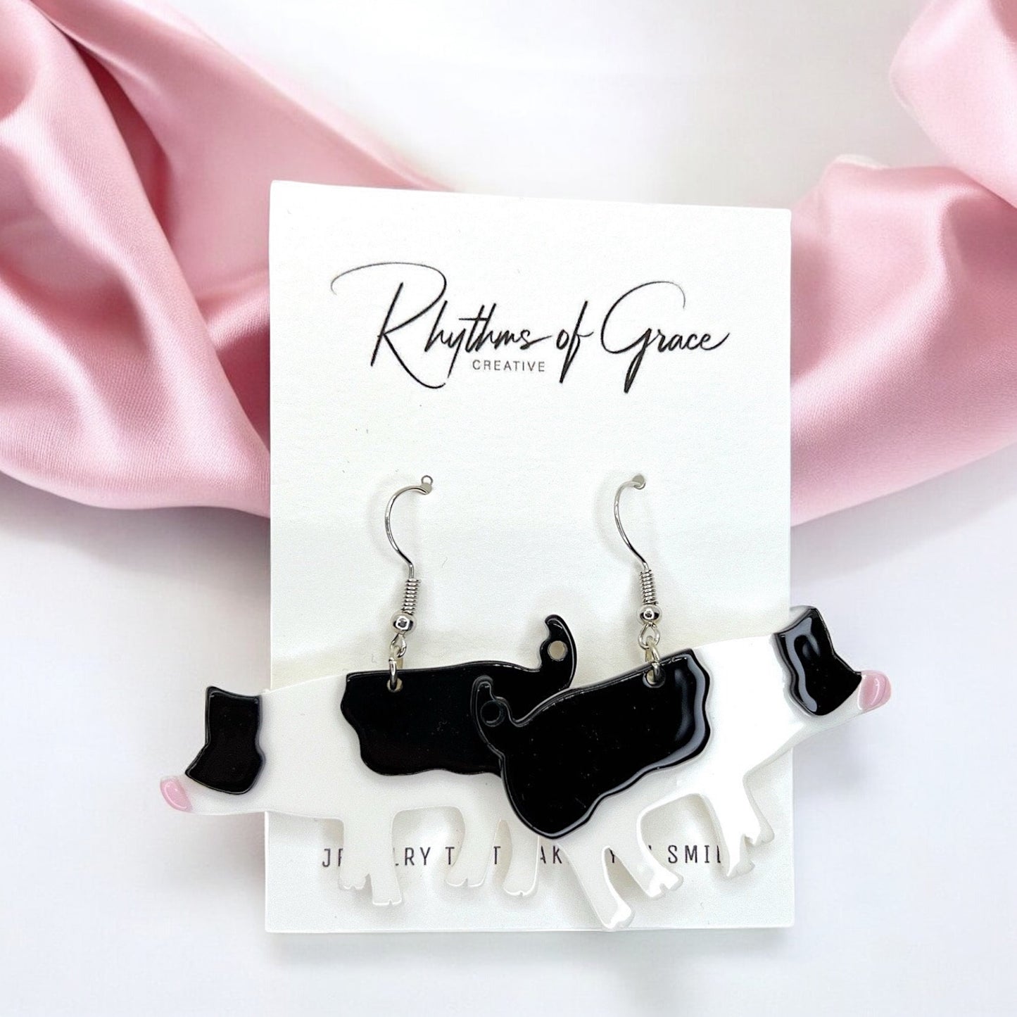 Oink-tastic Pig Dangle Earrings – Adorable Farmyard Charm for Every Occasion!