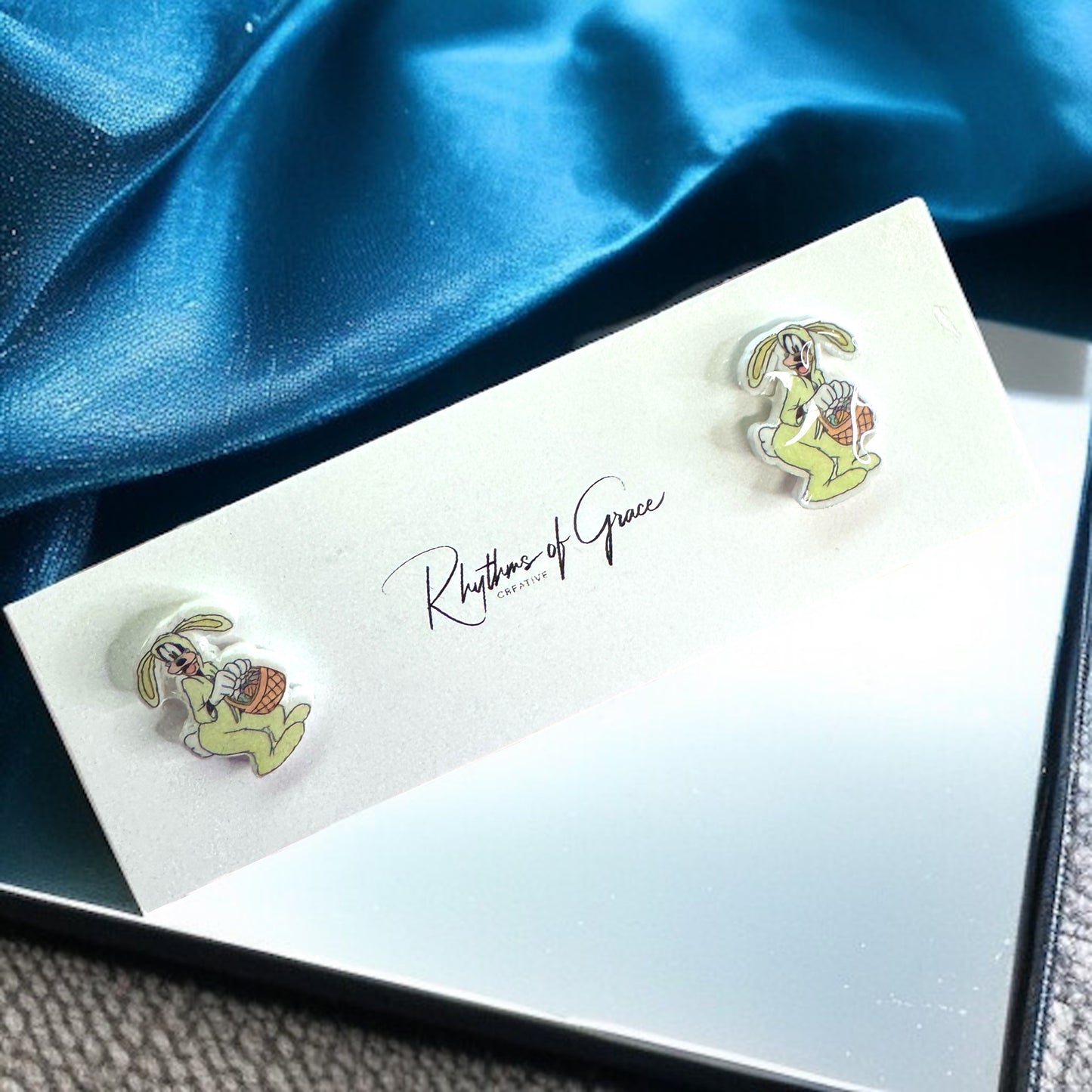 Hop into Style: Whimsical Easter Stud Earrings – Five Adorable Designs!