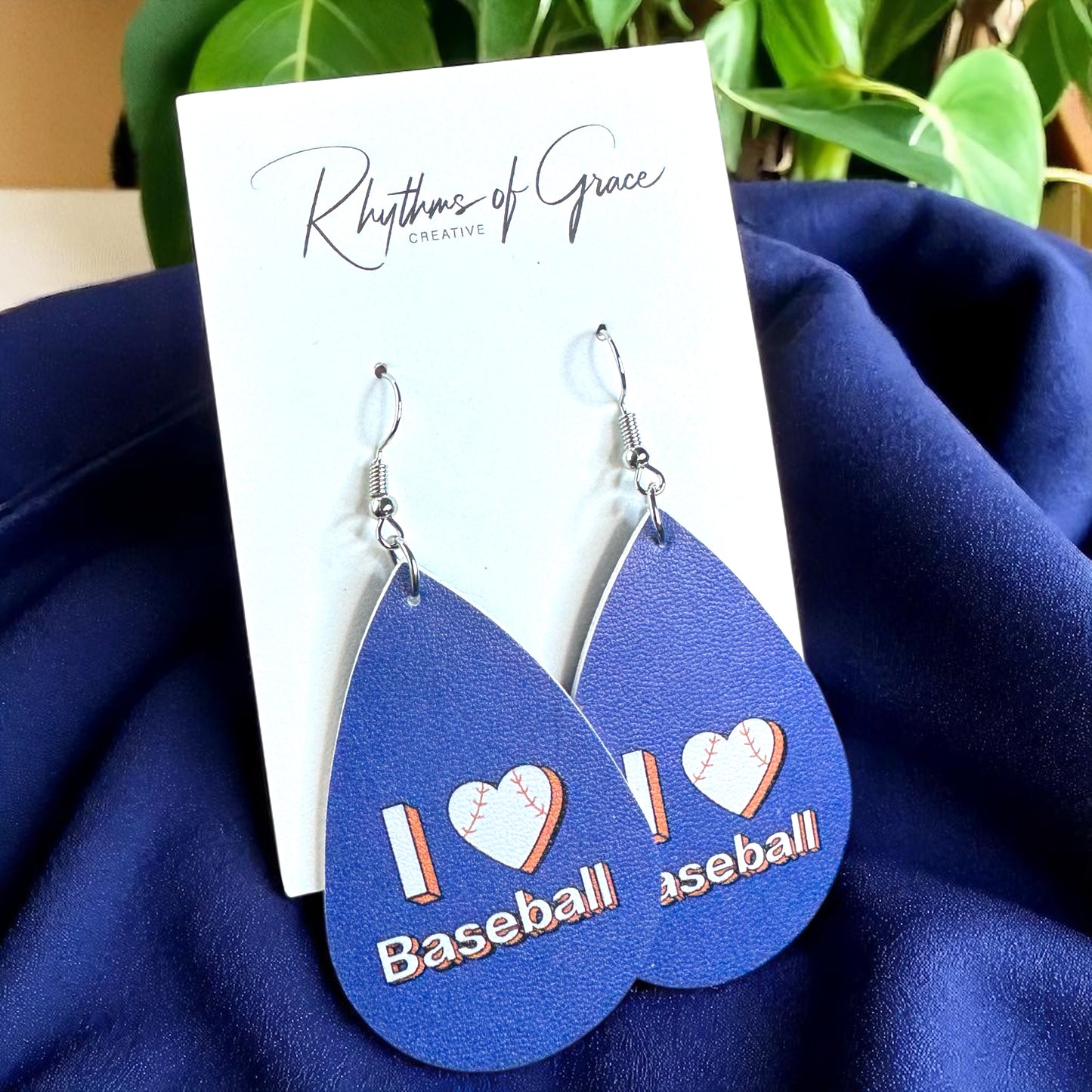 Hit a Style Home Run with Our "I ❤️ Baseball" Dangle Earrings!