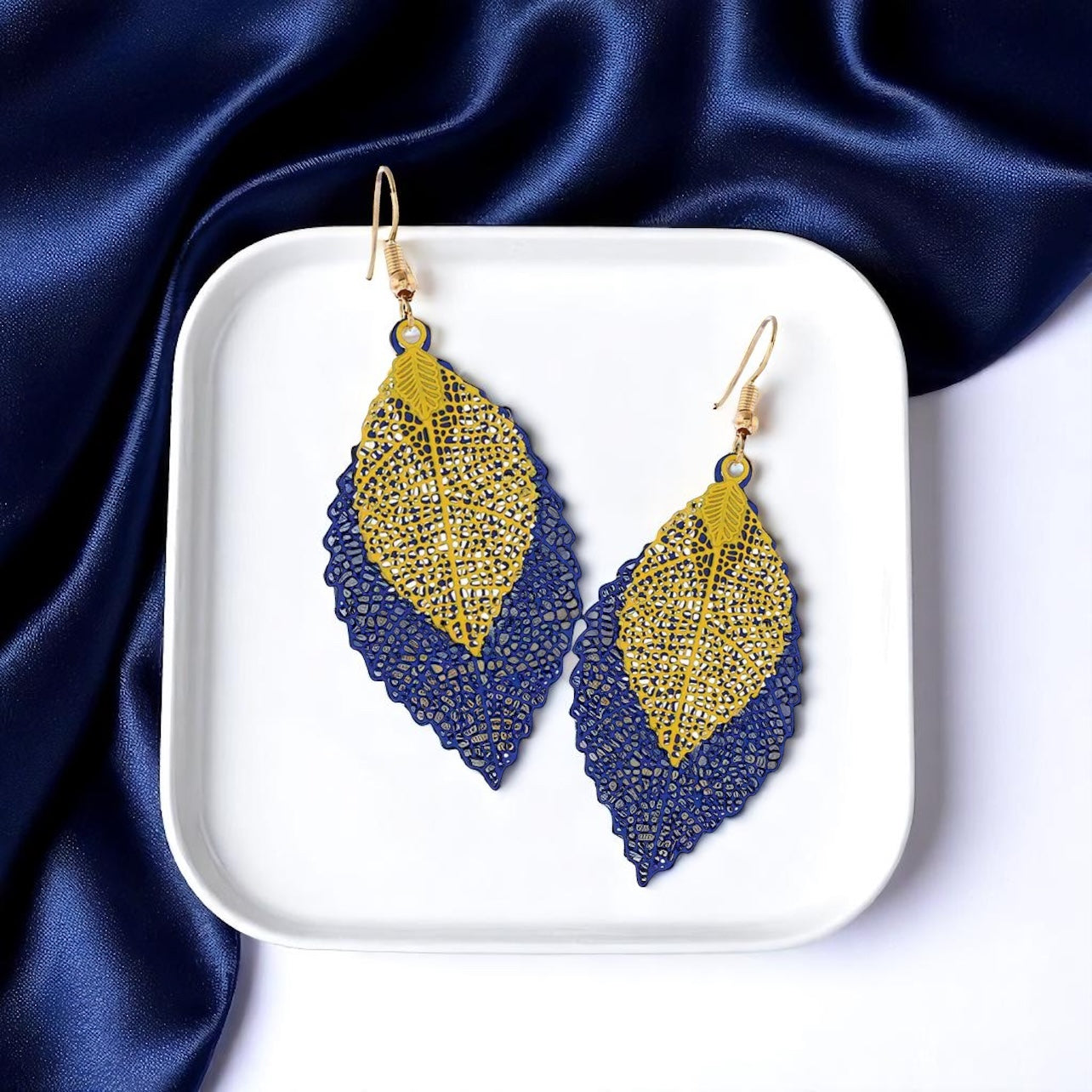 Vibrant Multicolored Earrings – A Splash of Fun for Your Ears! ✨