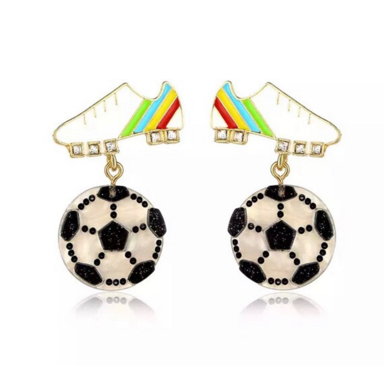 Score a Goal with Our Stunning Soccer Dangle Earrings! ⚽️