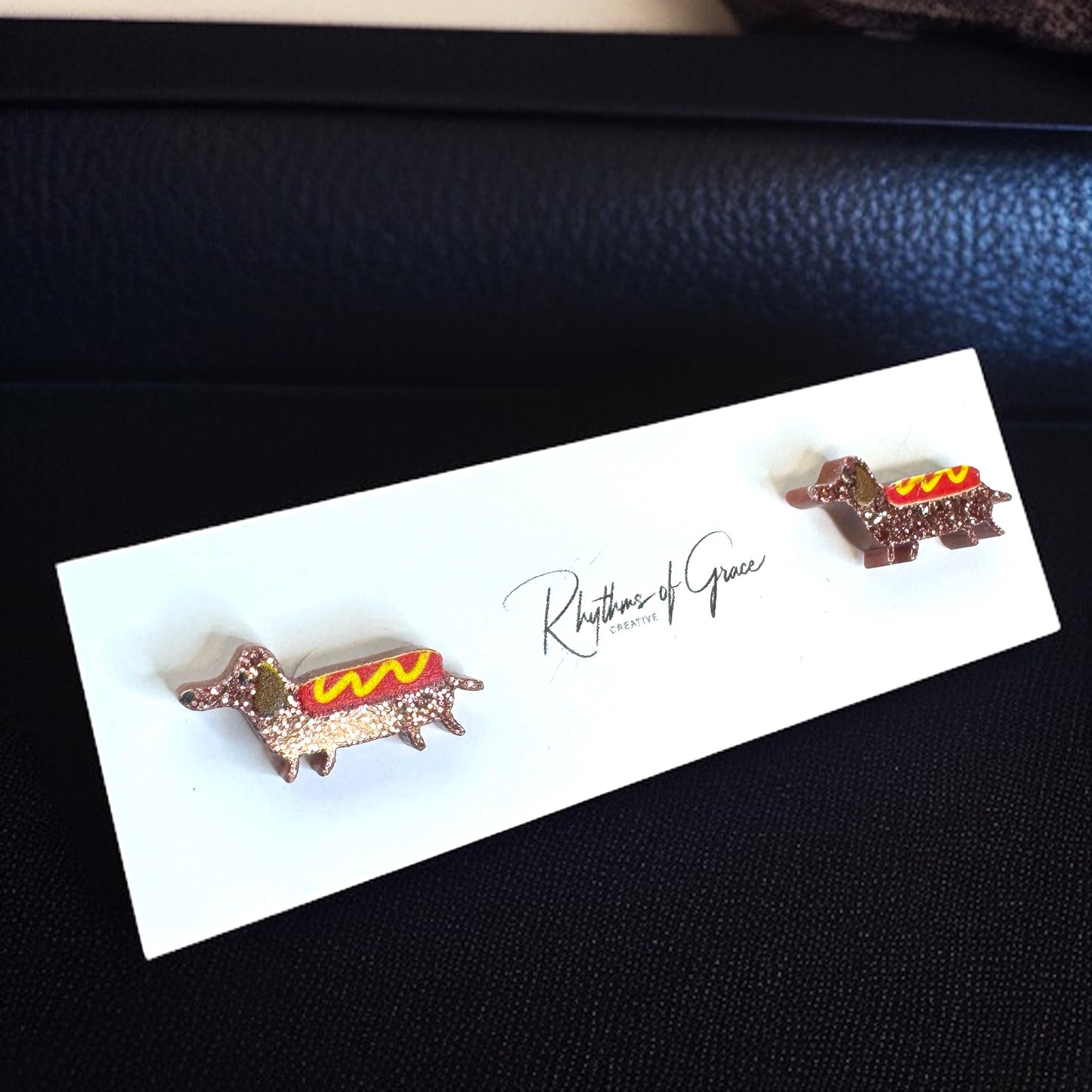 Dachshund Delight: Weenie Dog Stud Earrings! 🐾