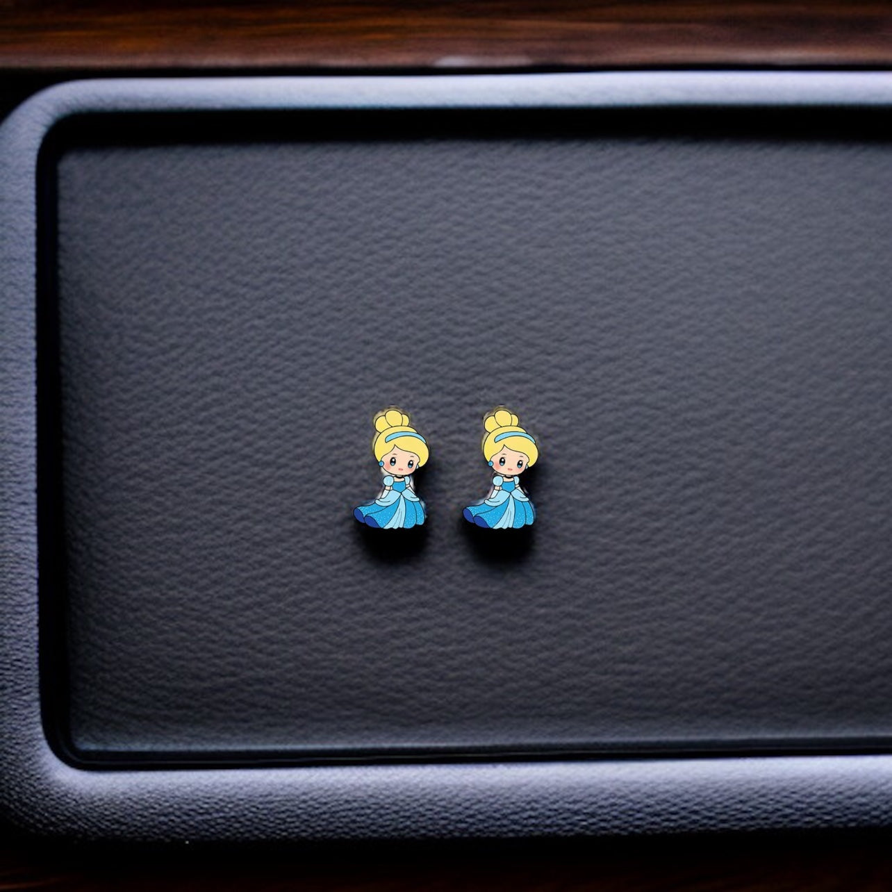 Enchanting Cartoon Princess Stud Earrings - Sparkle Like Royalty! đź‘‘
