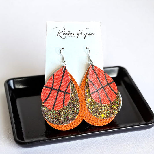 Sparkle on the Court: Basketball Glitter Dangle Earrings 🏀