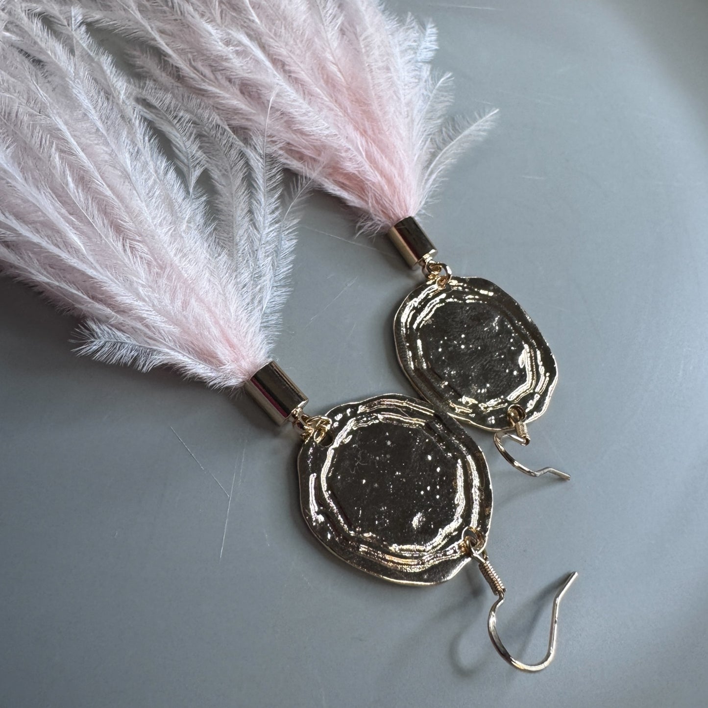 Boho Glam Vibes: Pink Feather & Gold Charm Dangle Earrings – Lightweight, Bold & Beautiful!