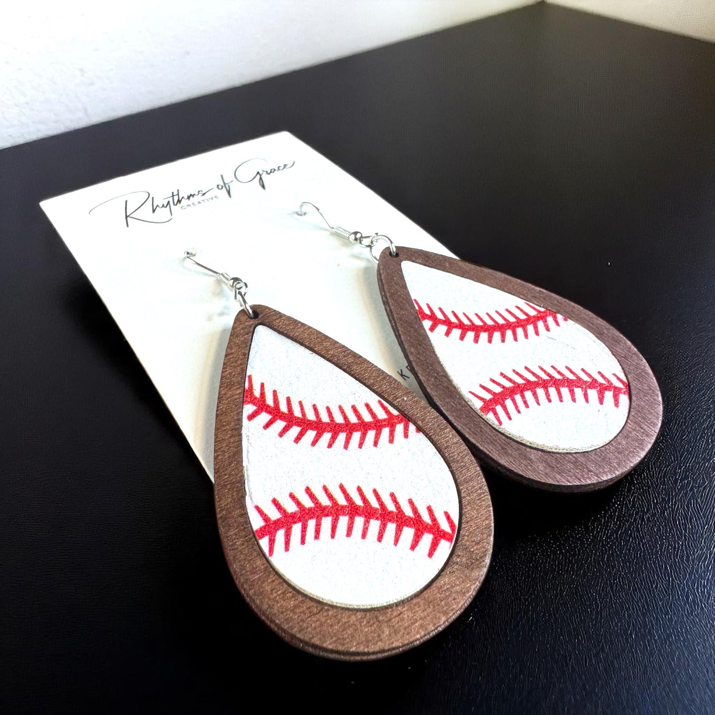 Swing into Style: Catchy Baseball Dangle Earrings for Every Fan!
