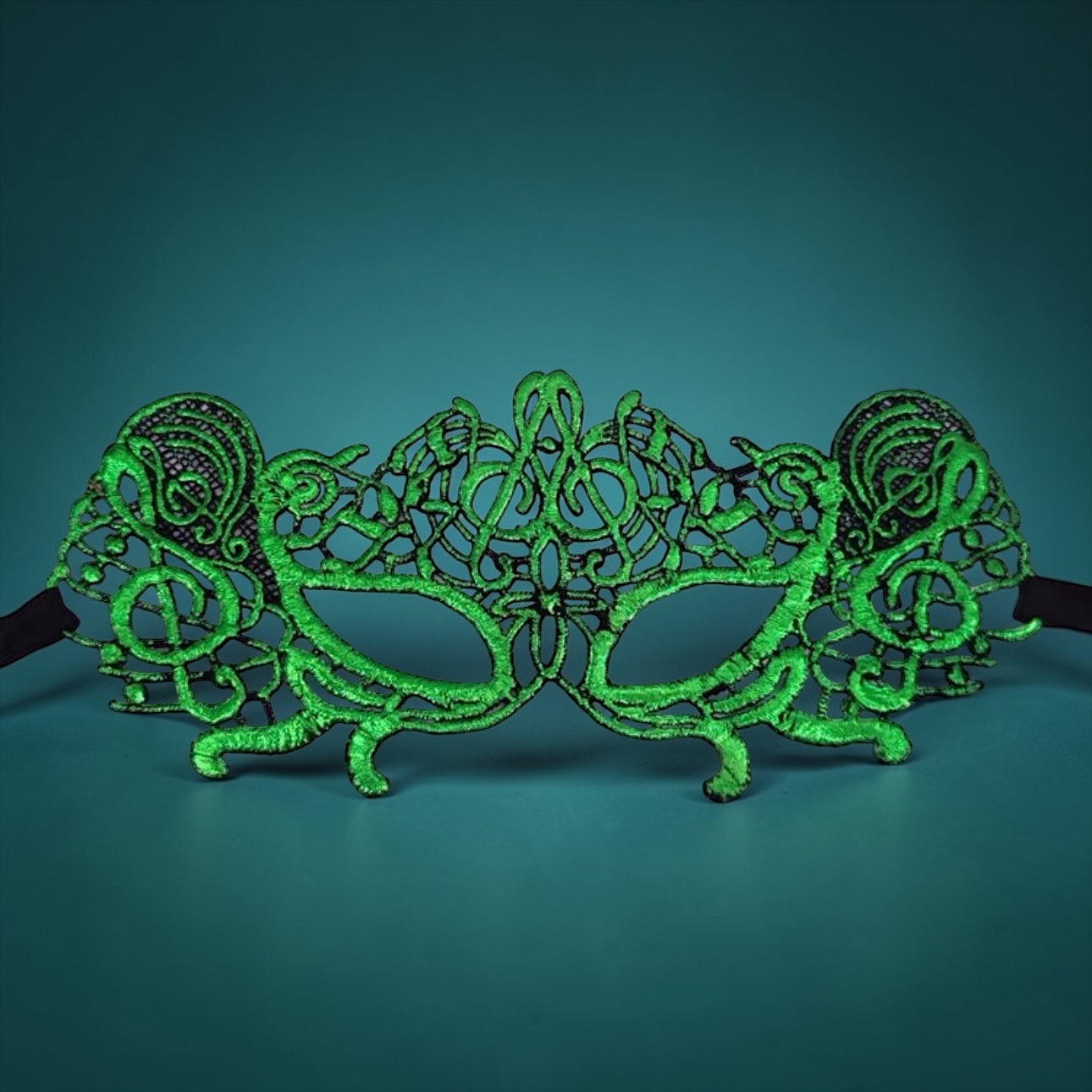 Symphony in Green – Musical Note Lace Masquerade Mask