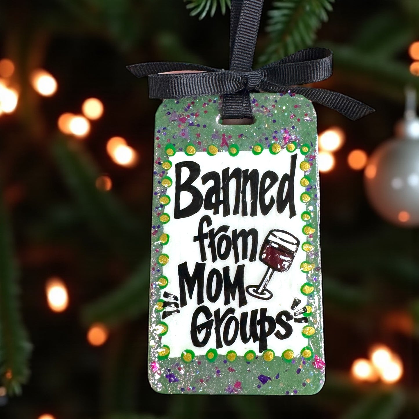 Mom Groups Beware: The Hilarious Ornament You Need!